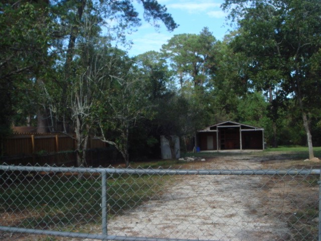 4018 E Mossy Oaks Road Property Photo 17