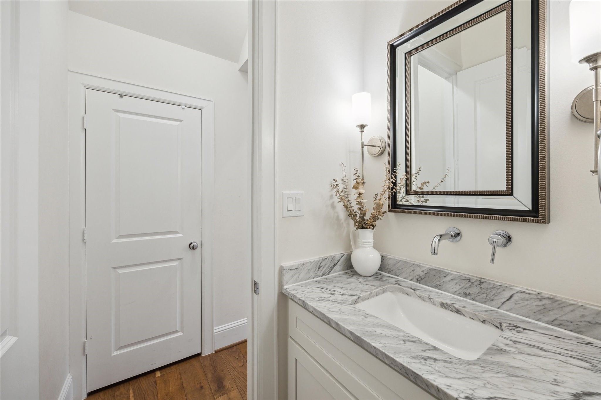 110 E 26th Street A Property Photo 13