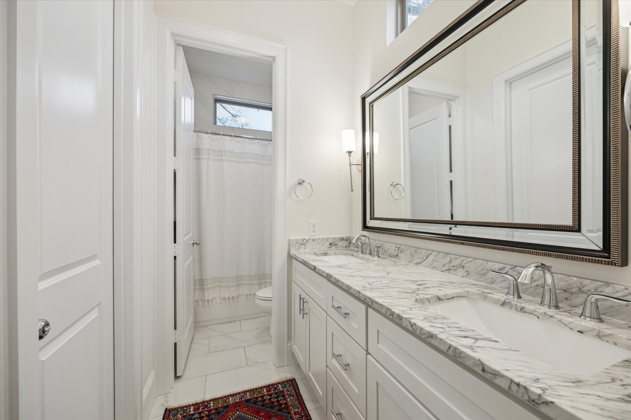 110 E 26th Street A Property Photo 26