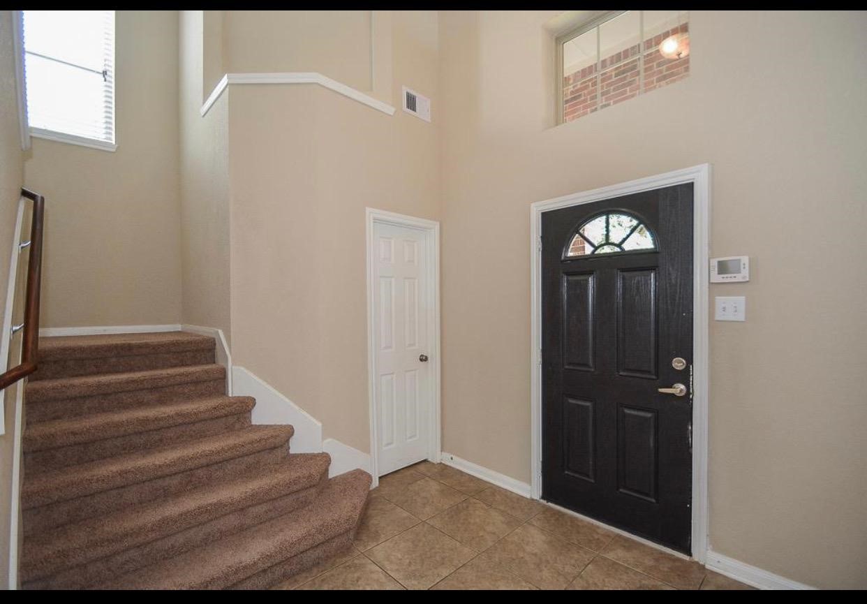 11407 Overland Trail Drive Property Photo 5