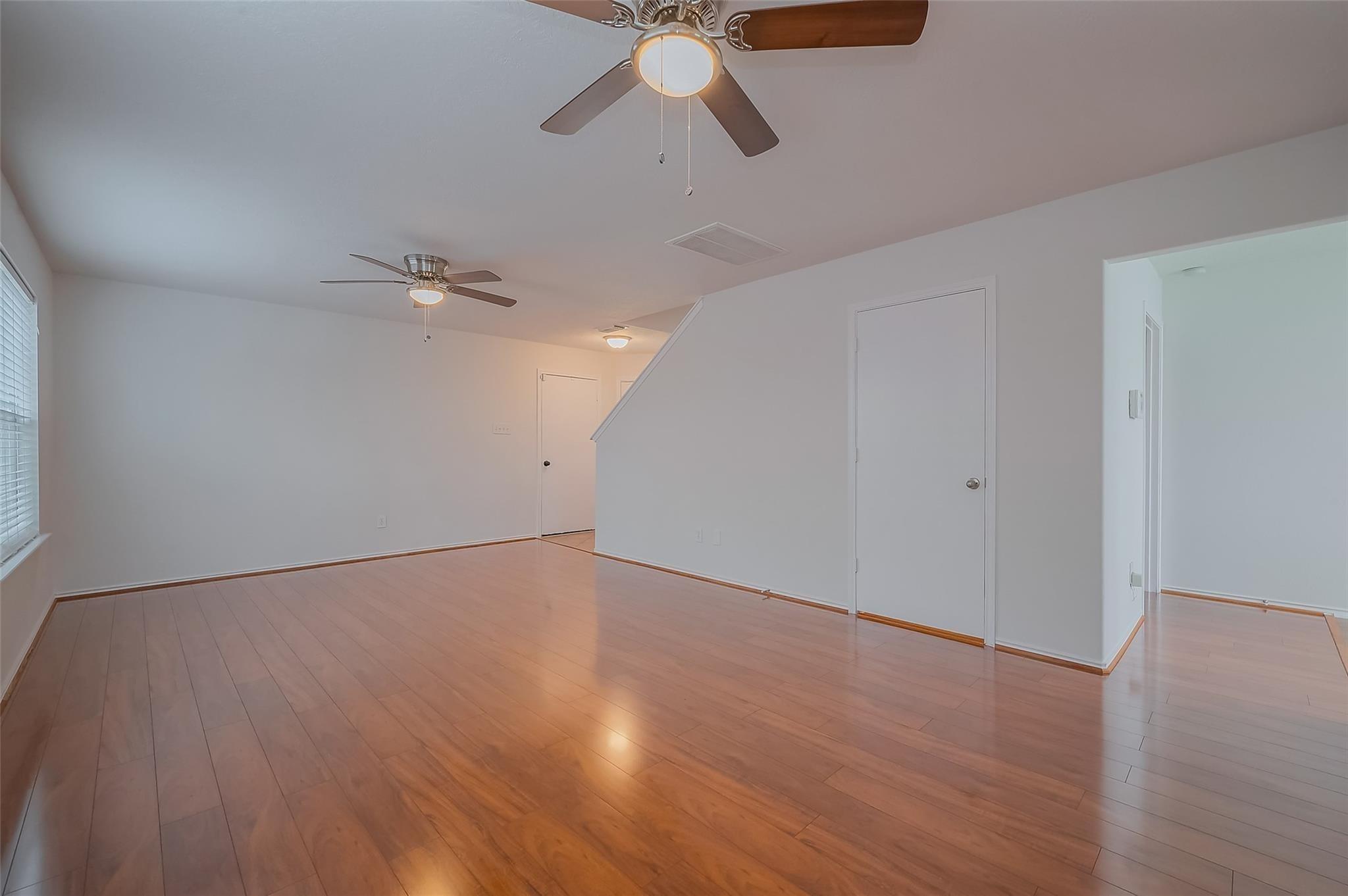 19254 Cypress Peak Lane Property Photo 5