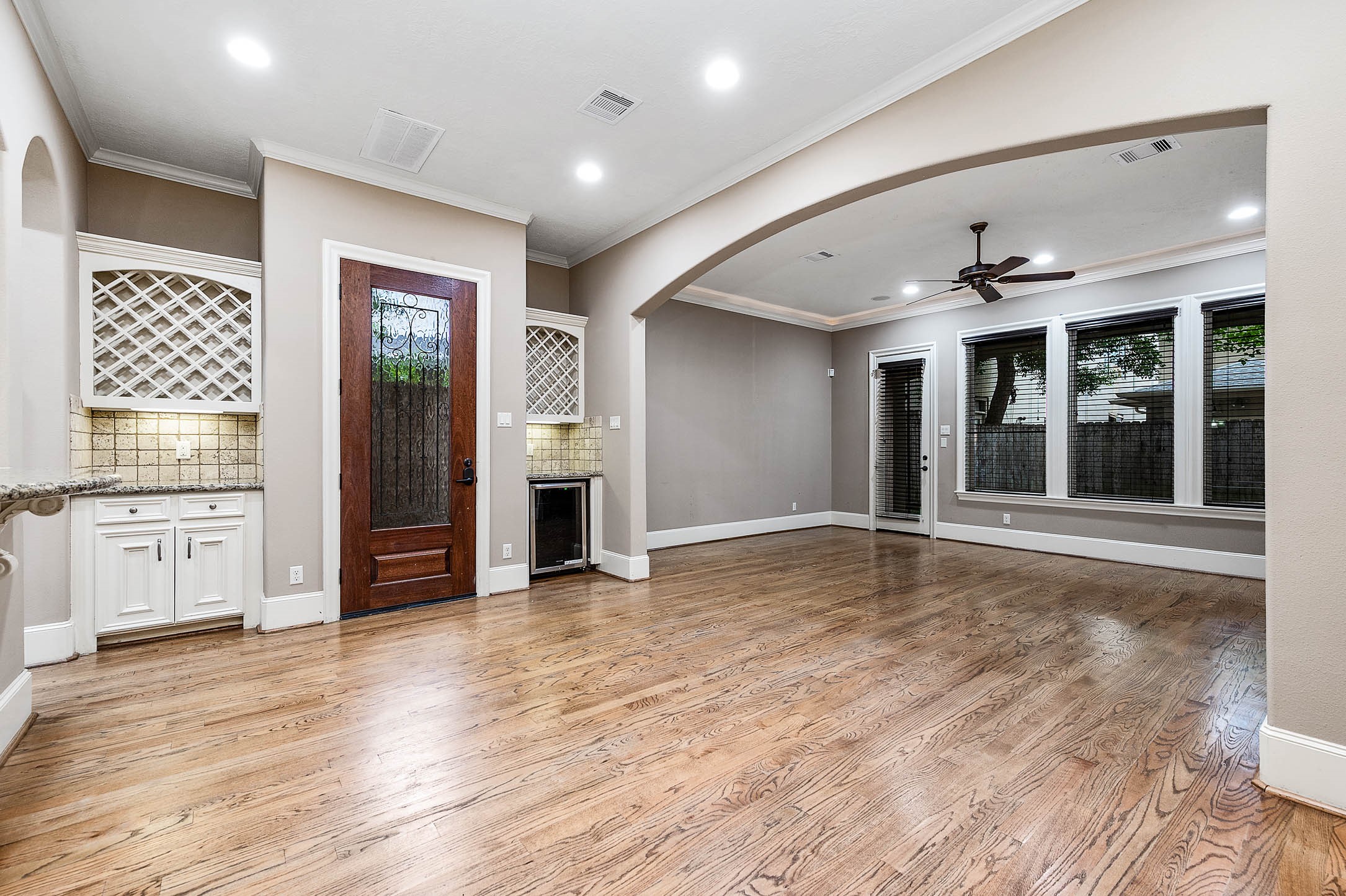 1215 Malone Street Property Photo 8