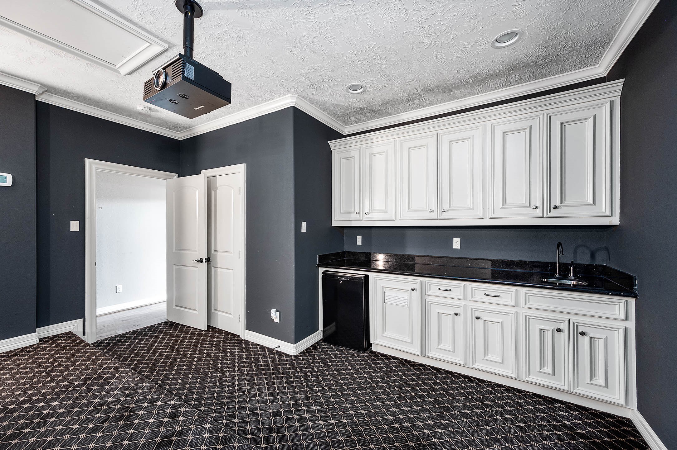 1215 Malone Street Property Photo 30