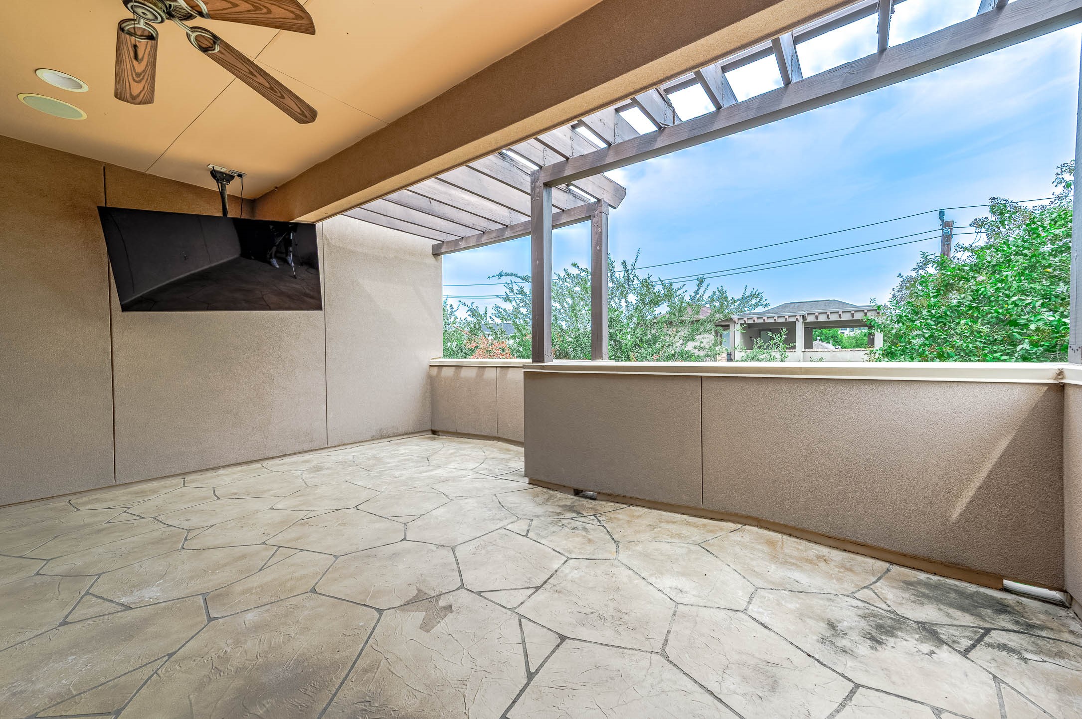 1215 Malone Street Property Photo 32