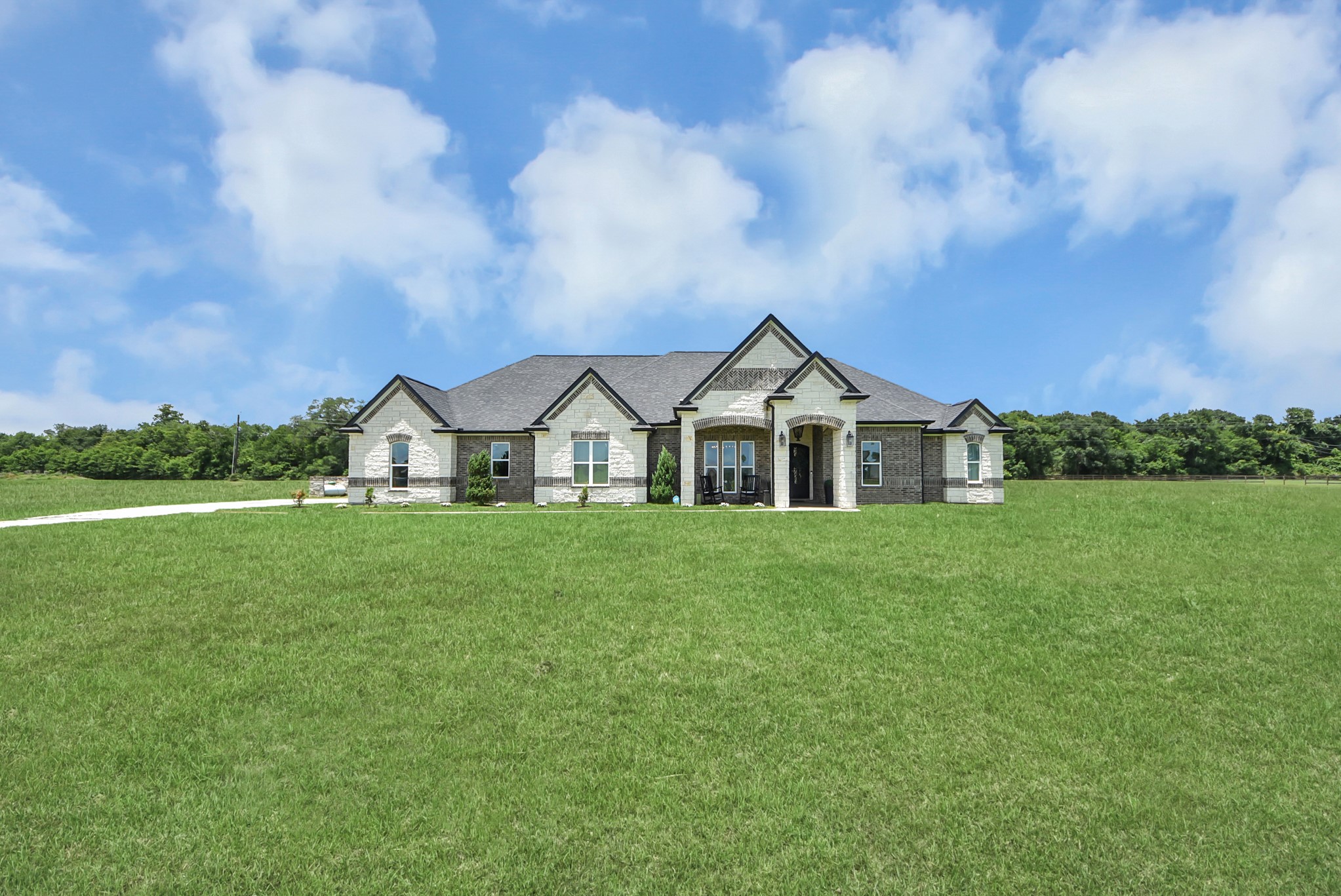 16626 Hamill Drive Property Photo 32