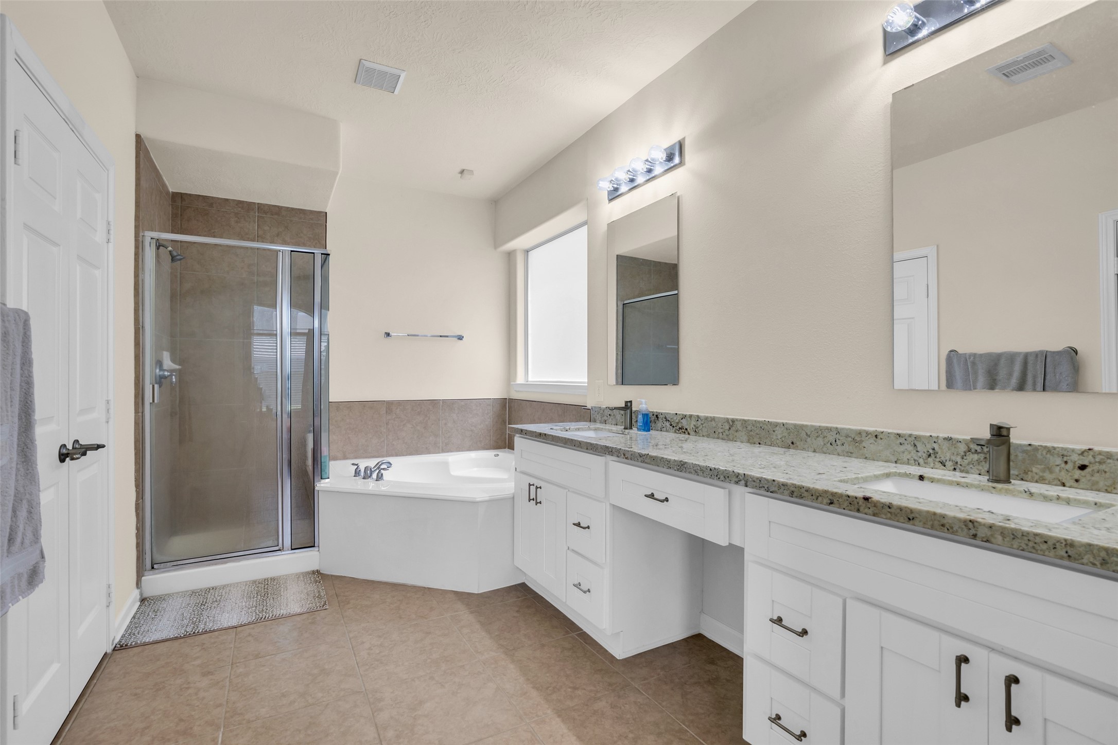 17707 Belwood Park Lane Property Photo 7
