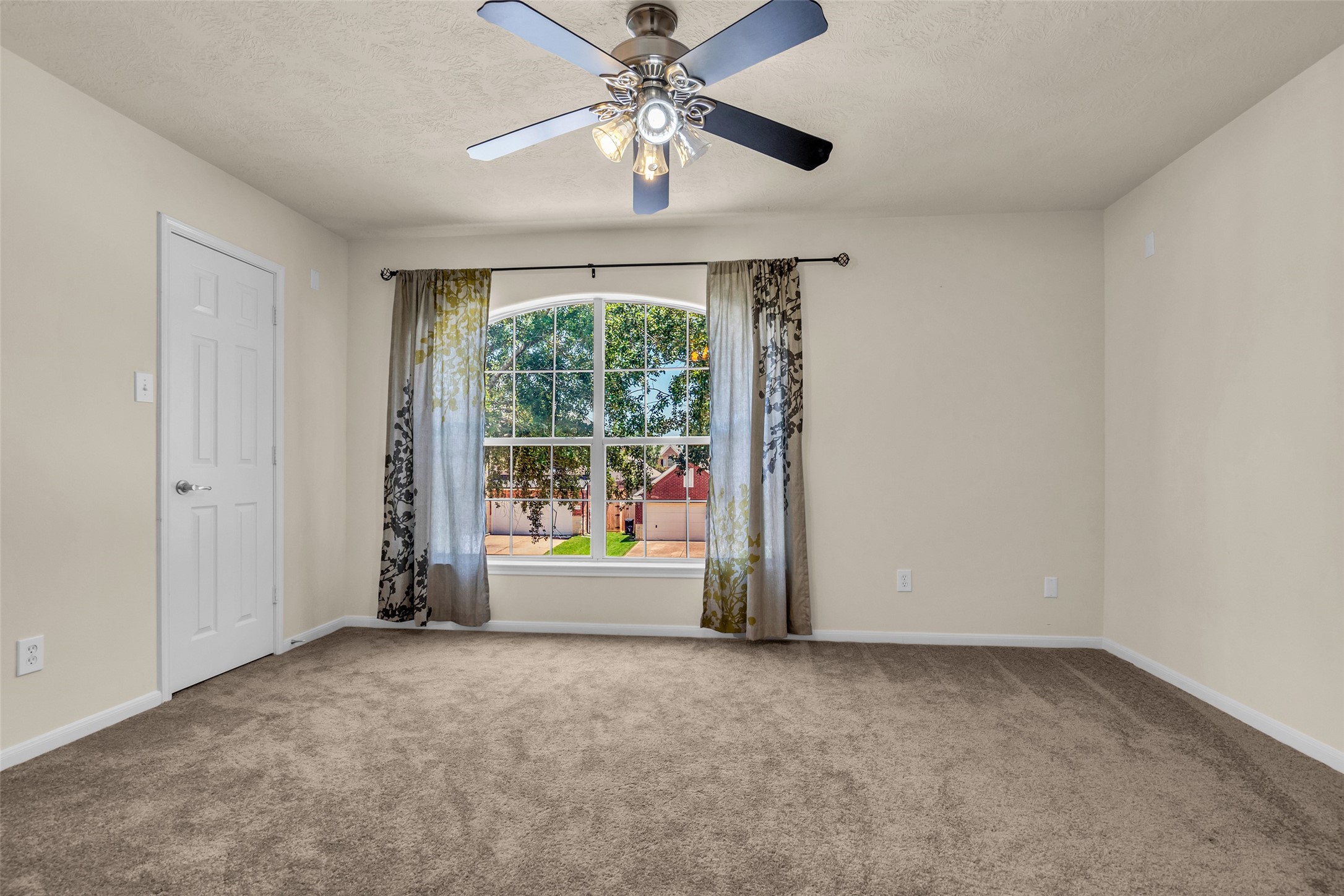 17707 Belwood Park Lane Property Photo 34