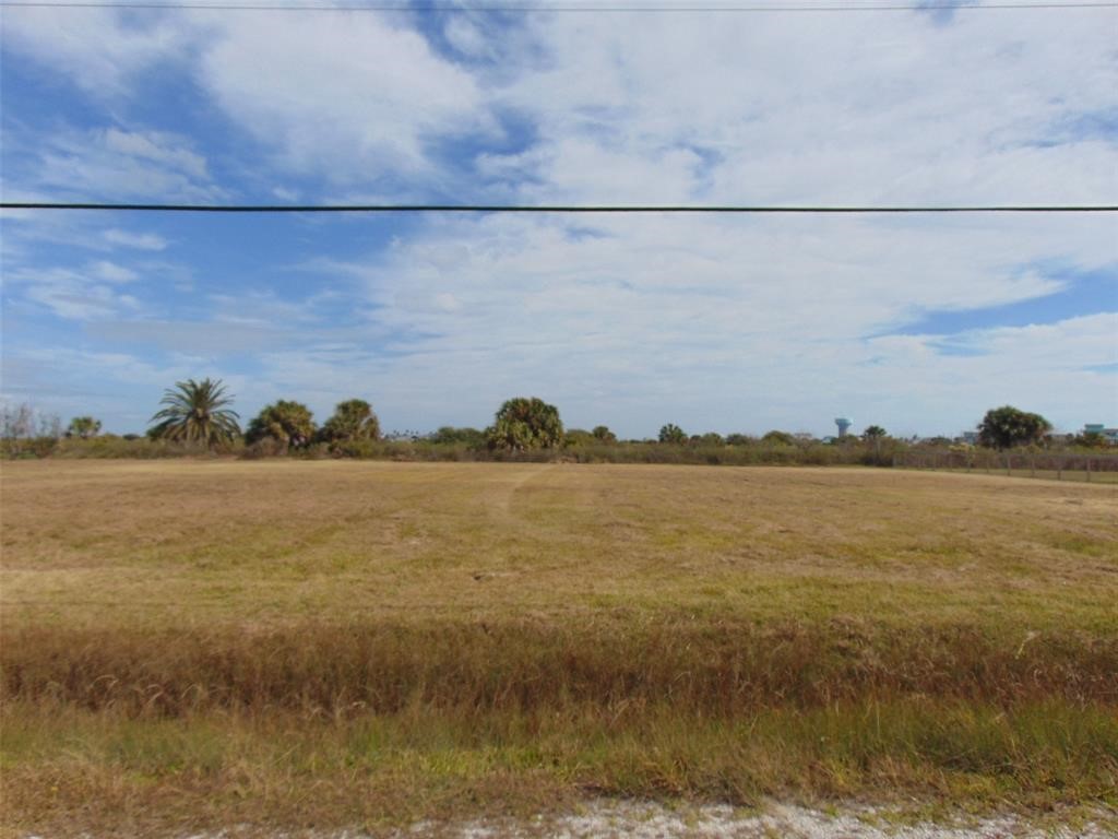Lot 4 1st Street Property Photo 4