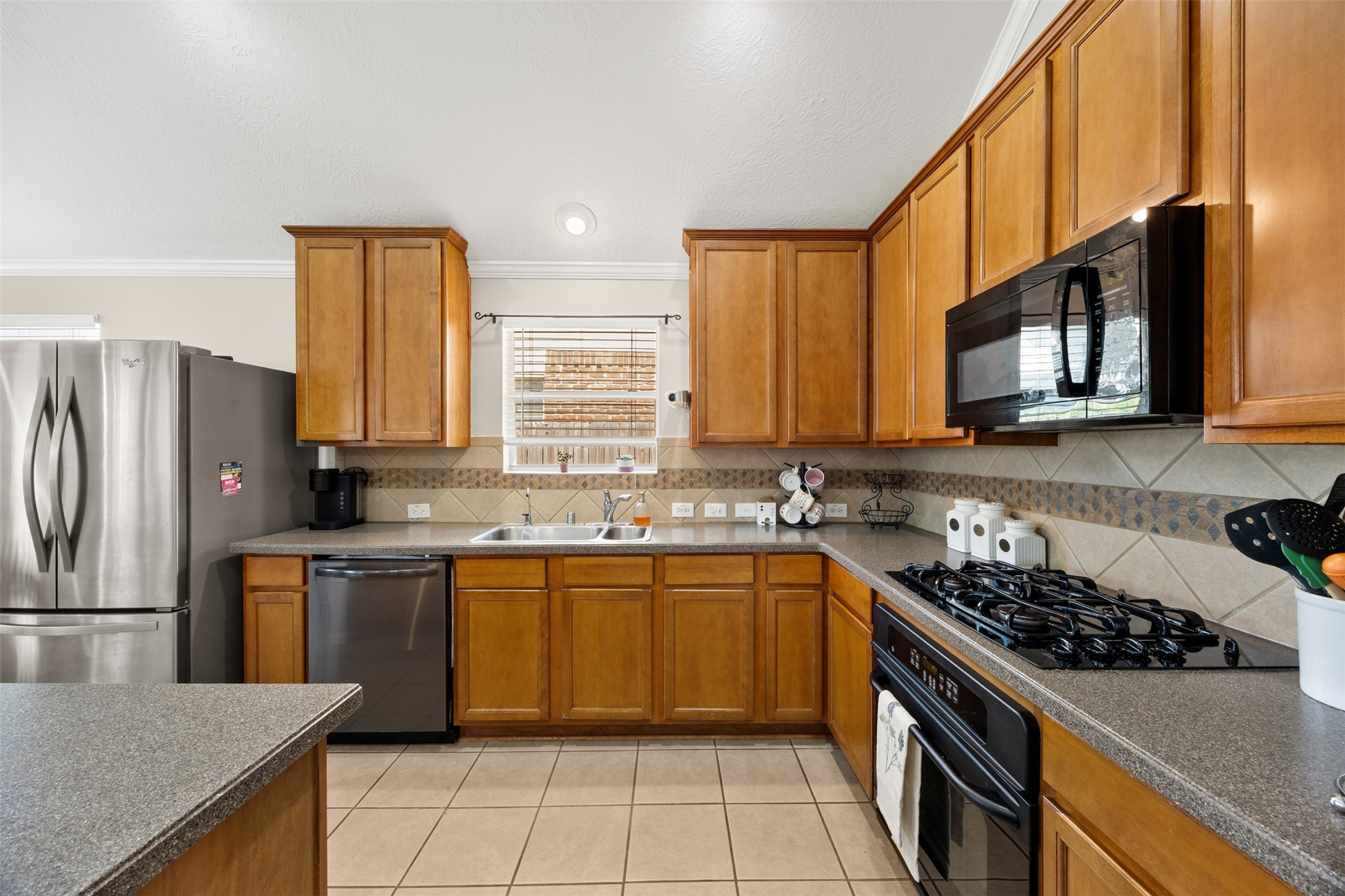 914 Fort Hill Lane Property Photo 11