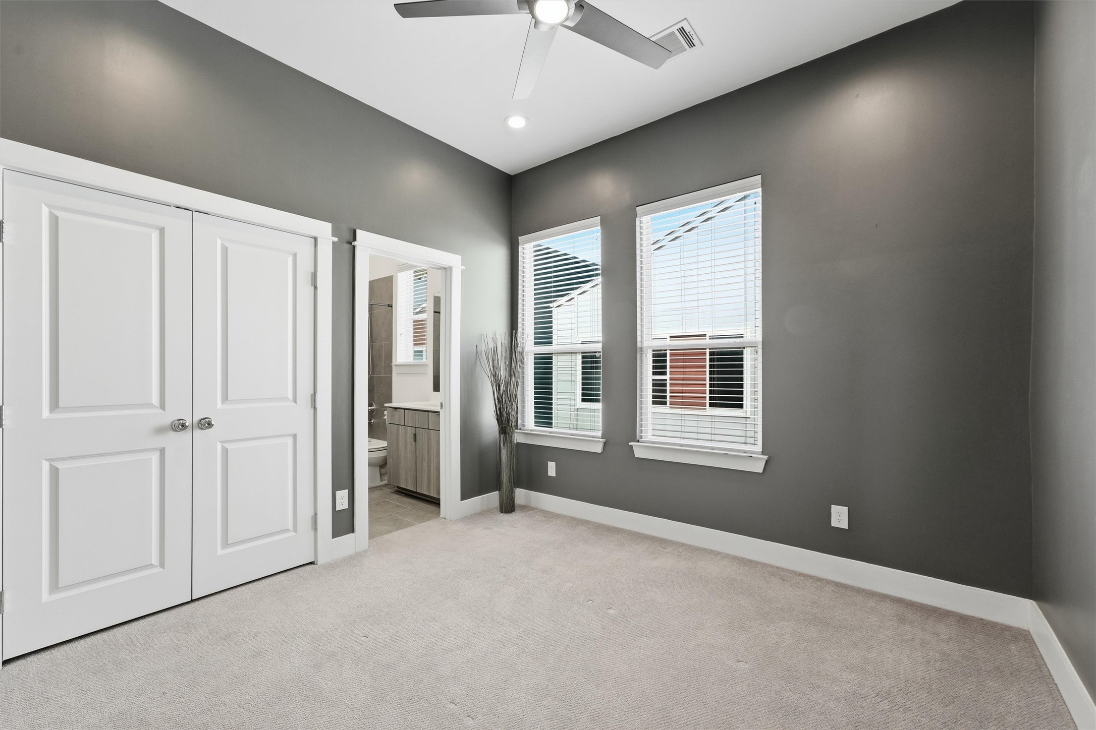590 Janisch Road Property Photo 12