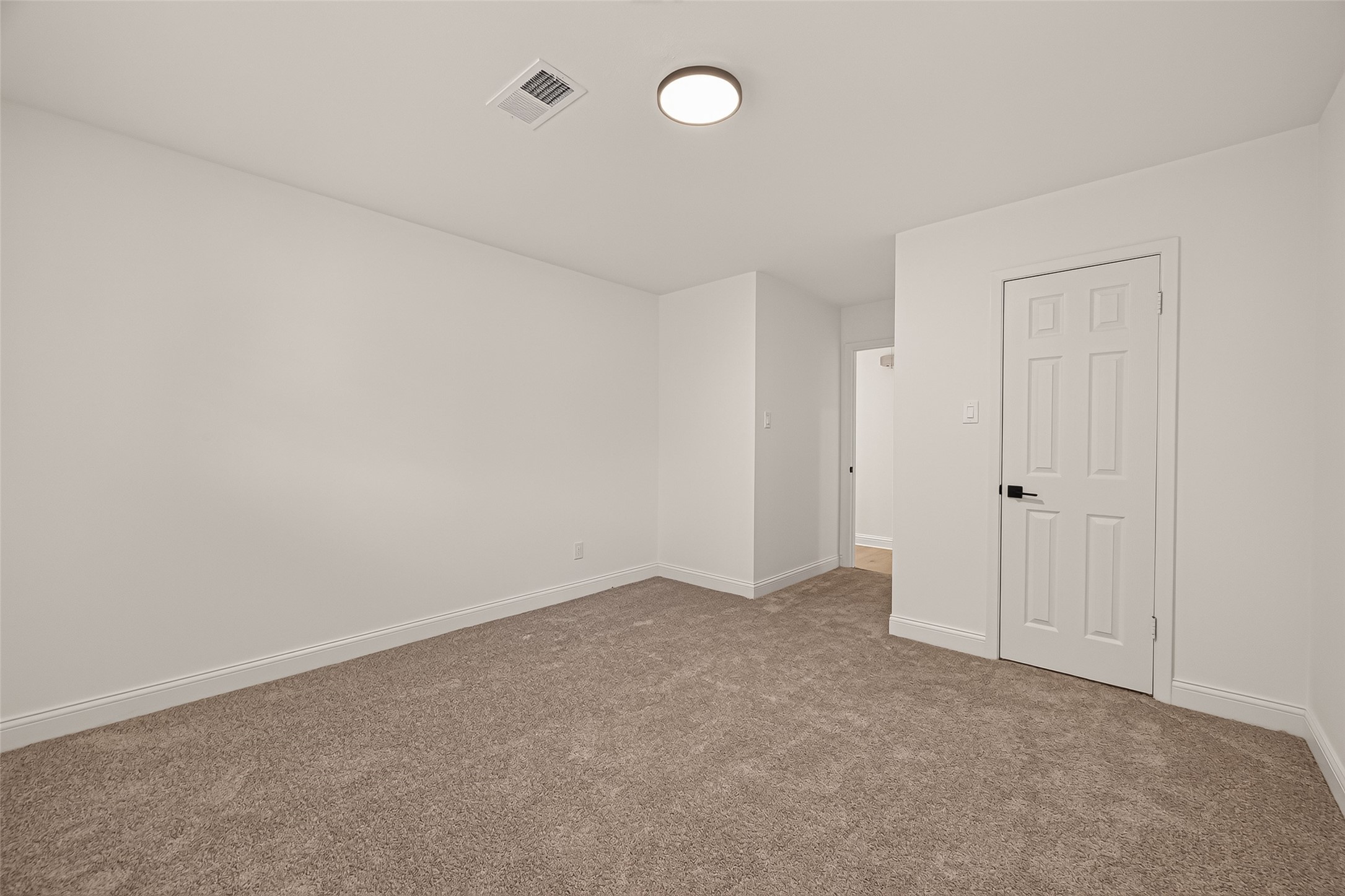 5946 Valkeith Drive Property Photo 27