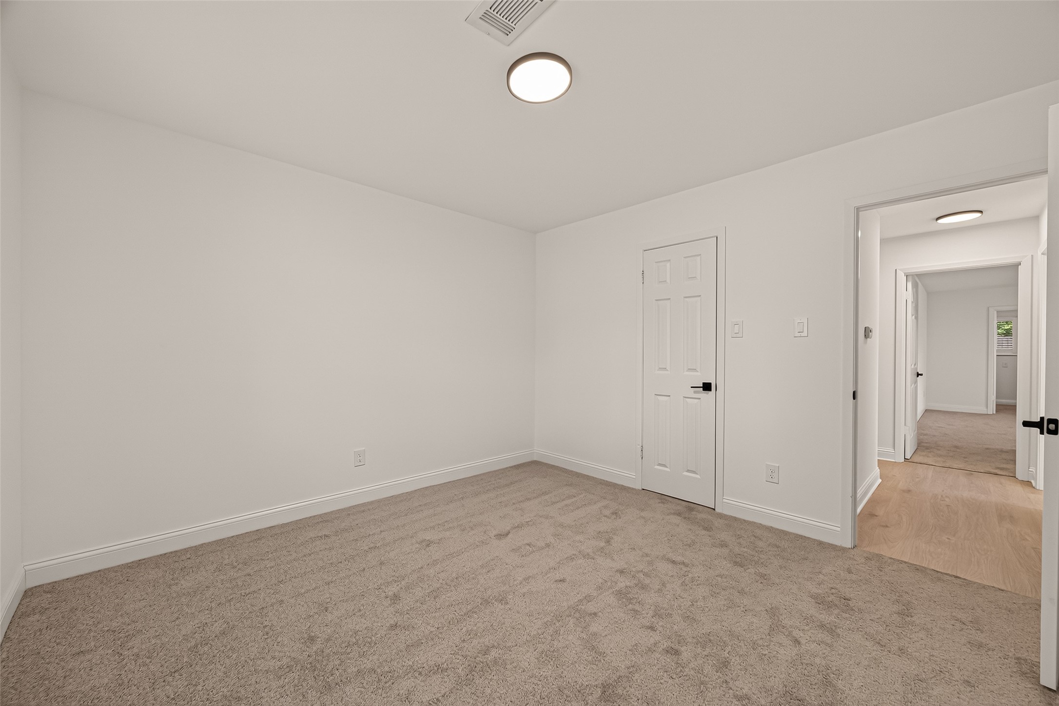 5946 Valkeith Drive Property Photo 32