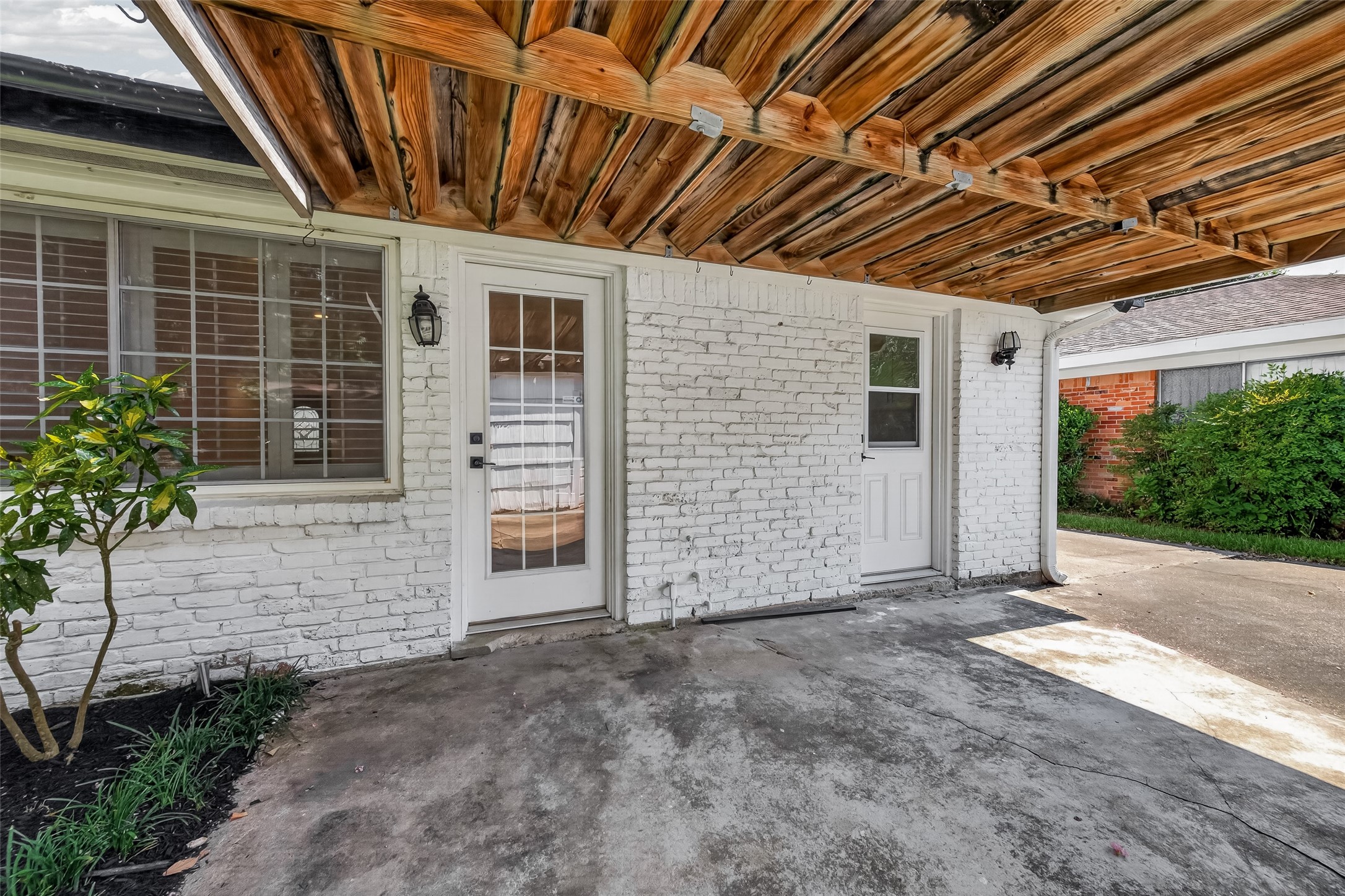 5946 Valkeith Drive Property Photo 45