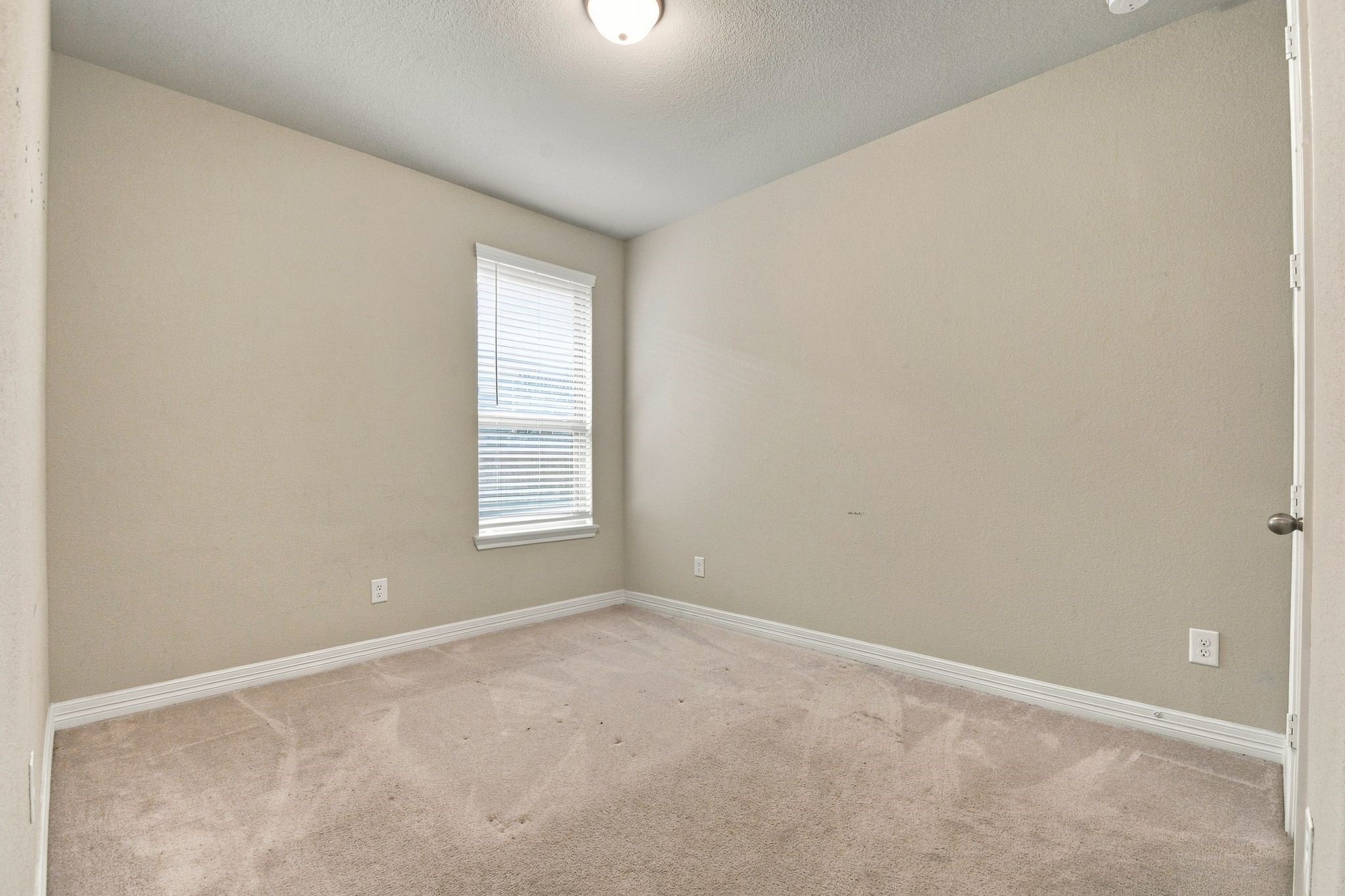 3311 Old Ironwood Drive Property Photo 15