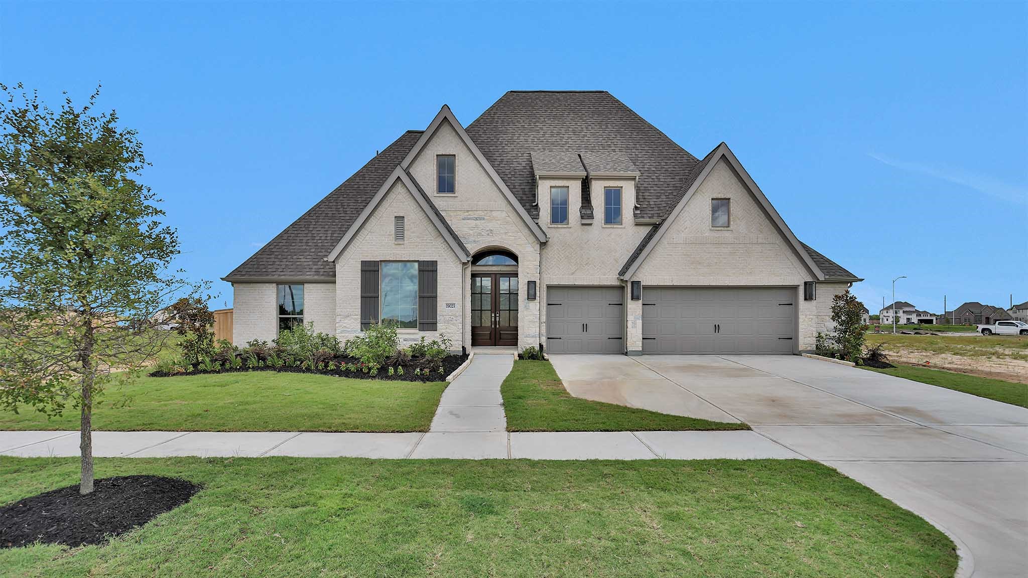 19023 Autumn Hazelnut Lane Property Photo 1