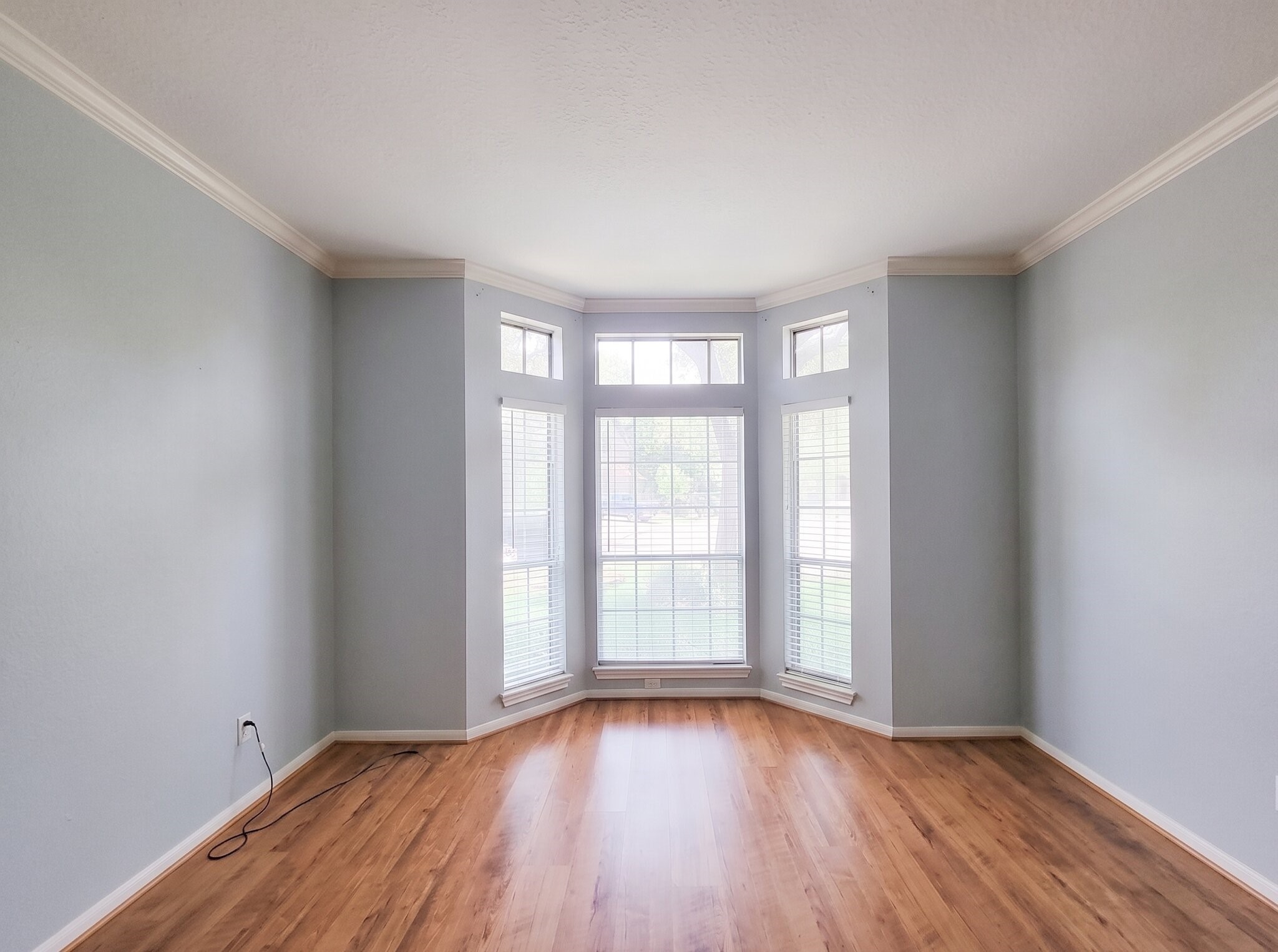20303 Vaulted Chestnut Lane Property Photo 7