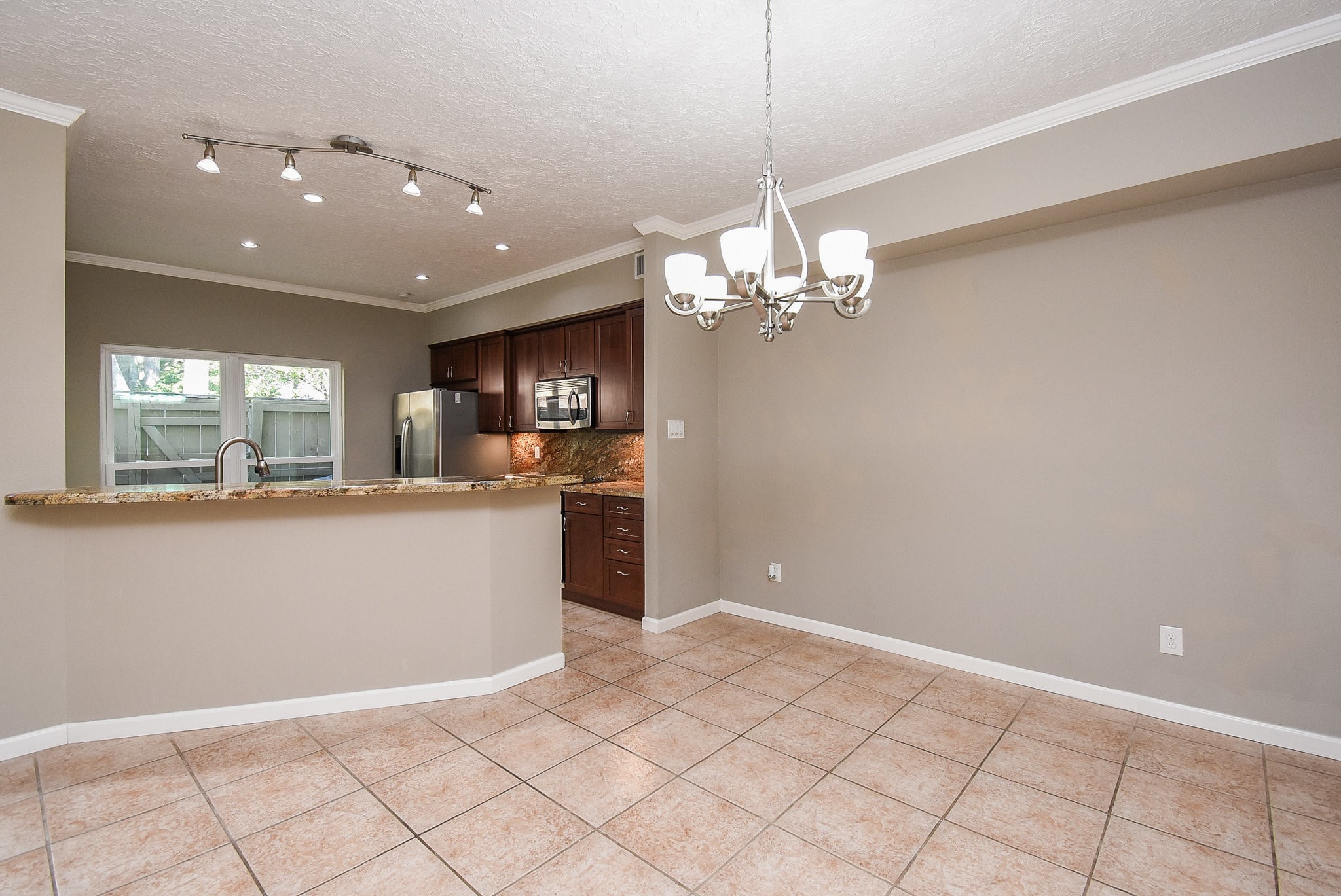 9400 Doliver Drive 56 Property Photo 8