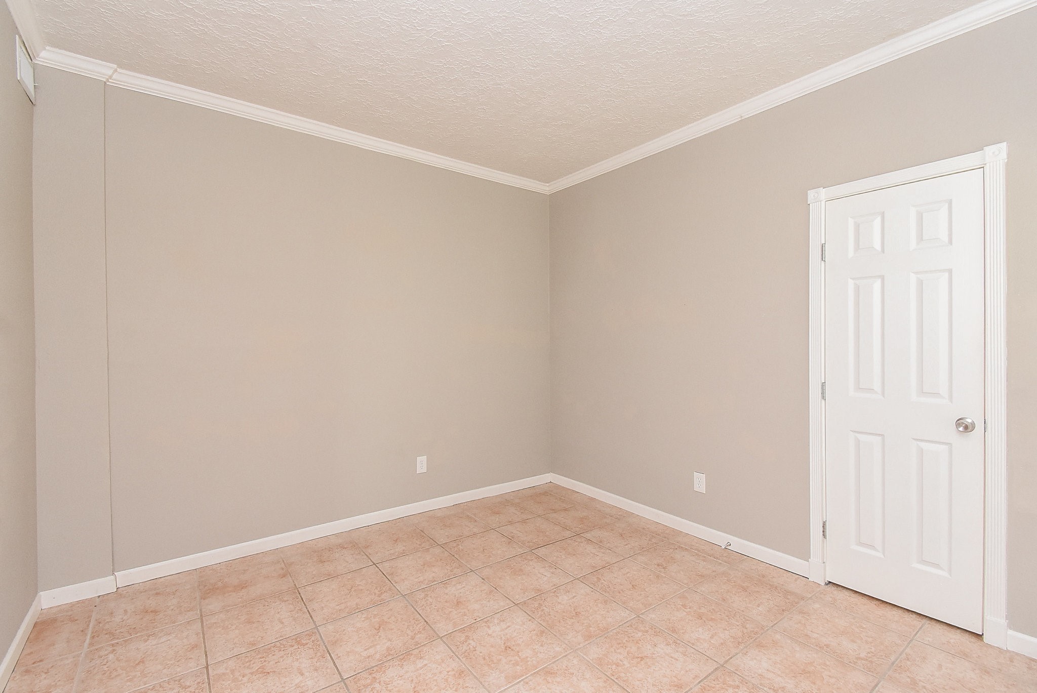 9400 Doliver Drive 56 Property Photo 34