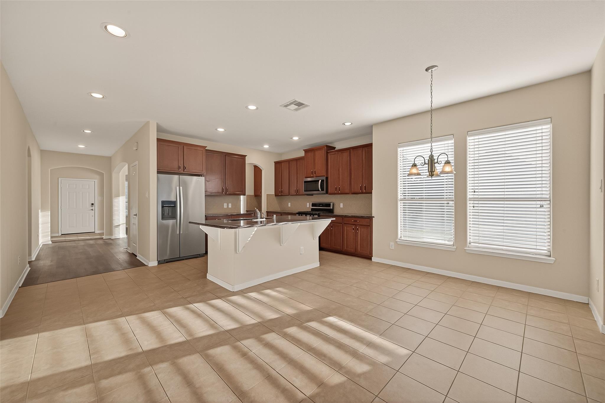 25354 Holton Ridge Drive Property Photo 10