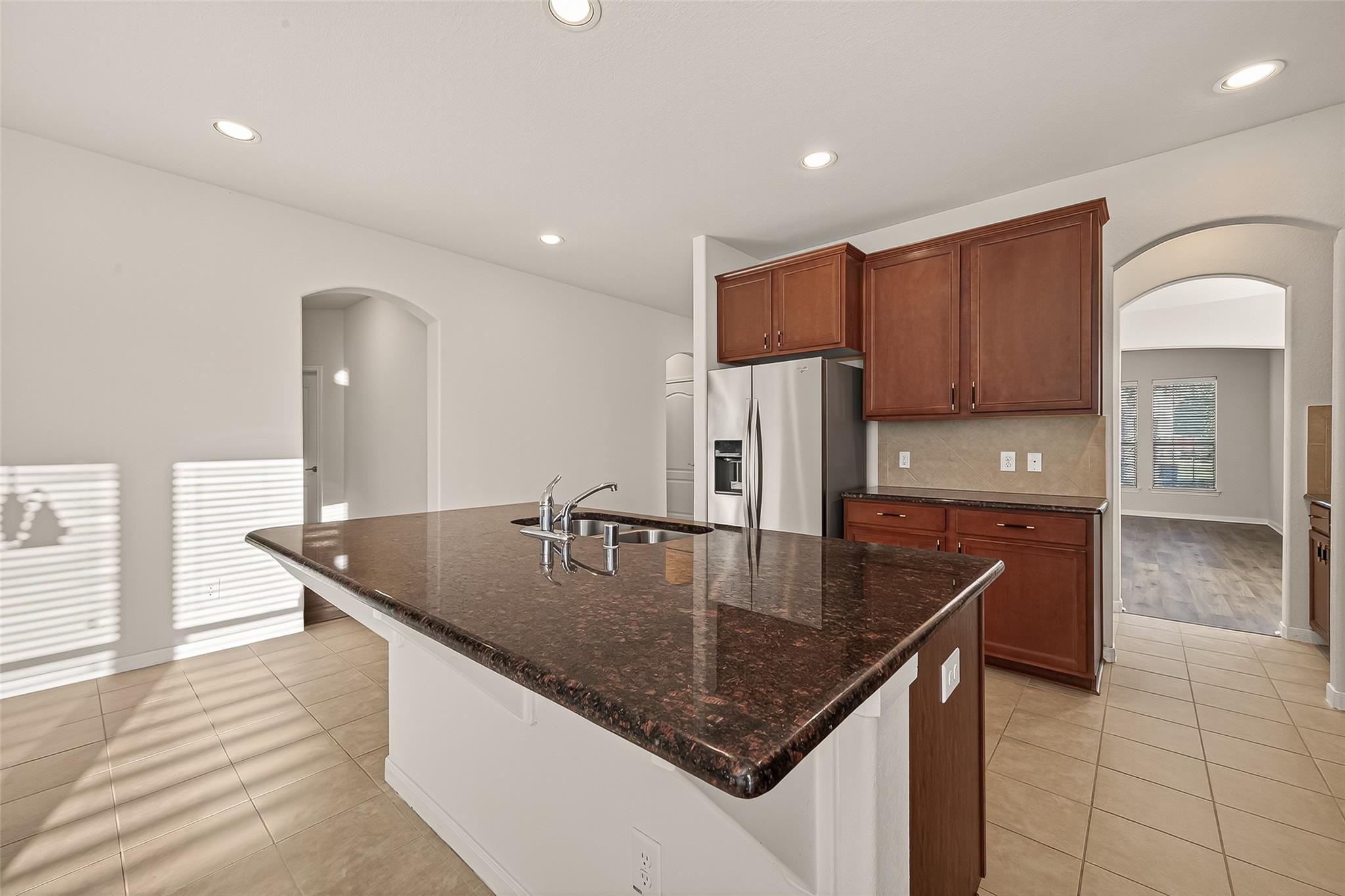 25354 Holton Ridge Drive Property Photo 14