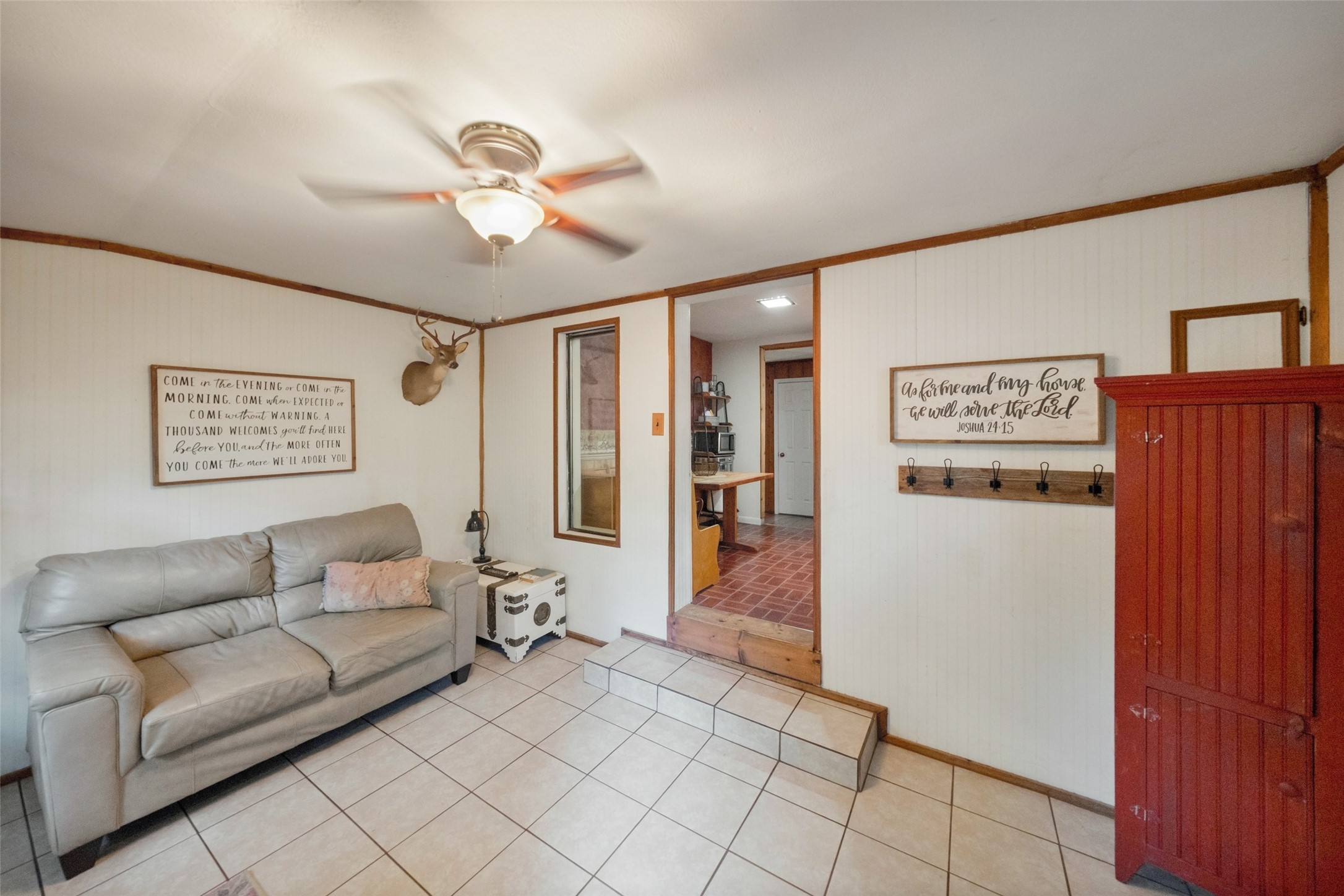 37019 Little Thorn Lane Property Photo 19
