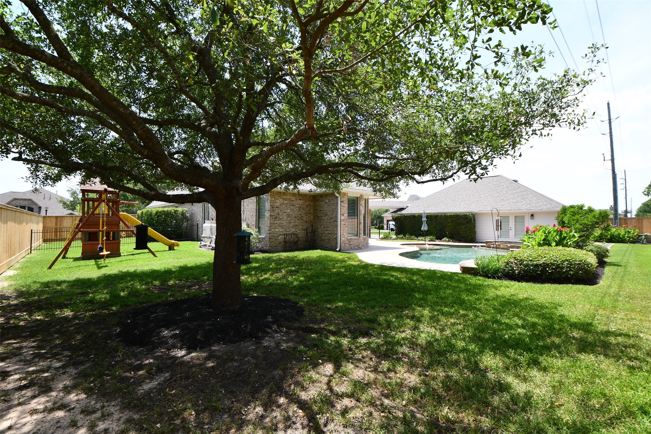 21006 Refuge Creek Drive Property Photo 8