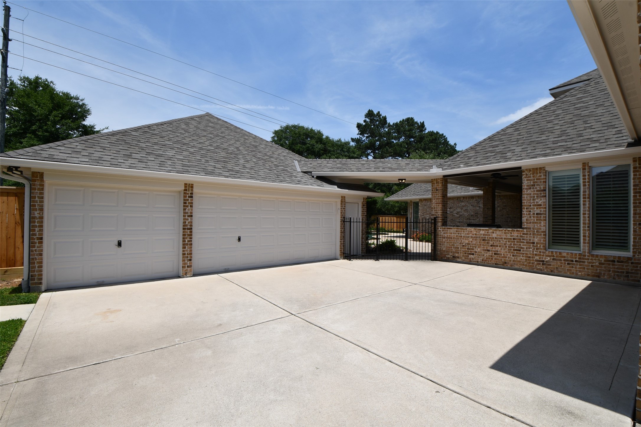 21006 Refuge Creek Drive Property Photo 9
