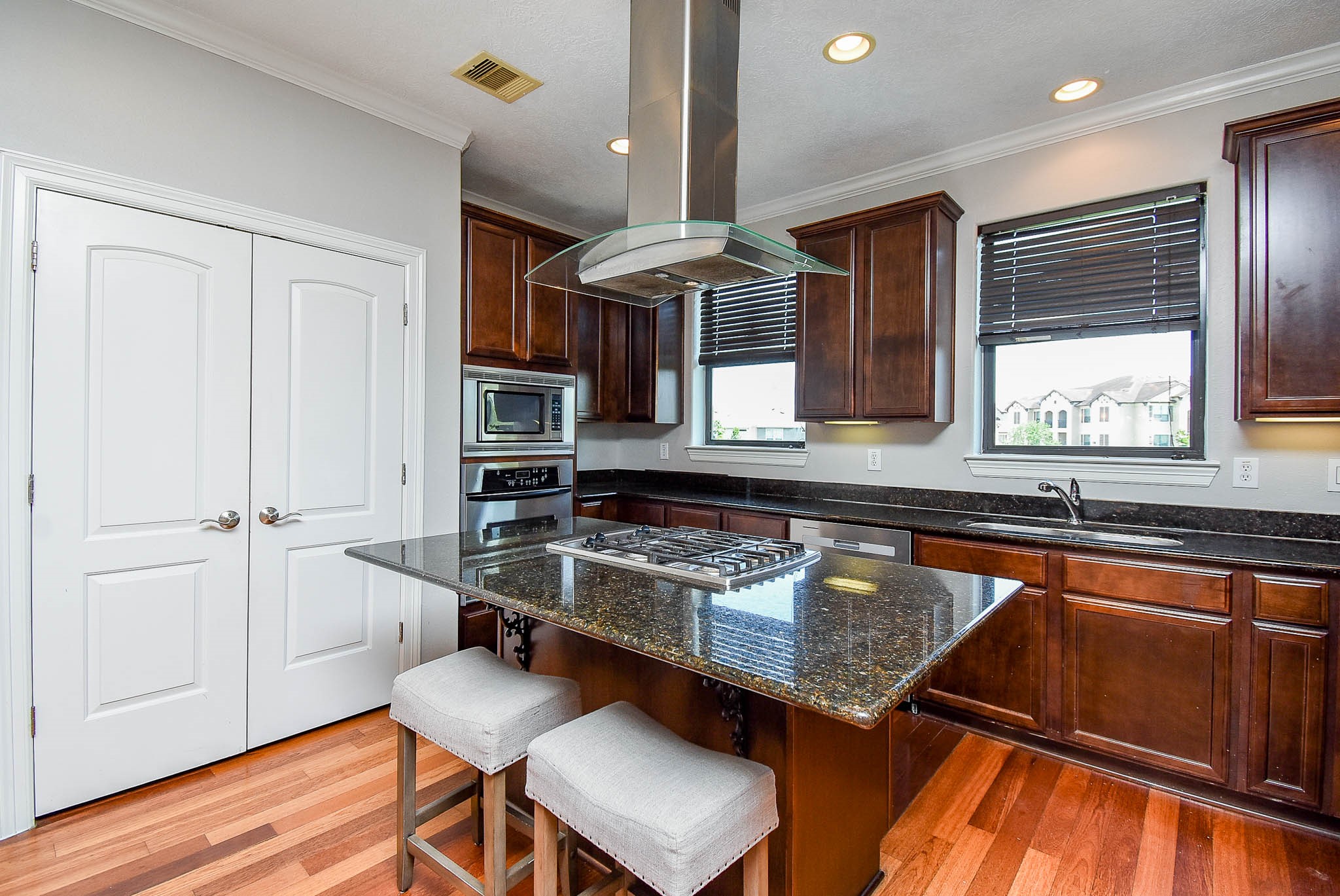 3458 Clearview Villa Way Property Photo 15