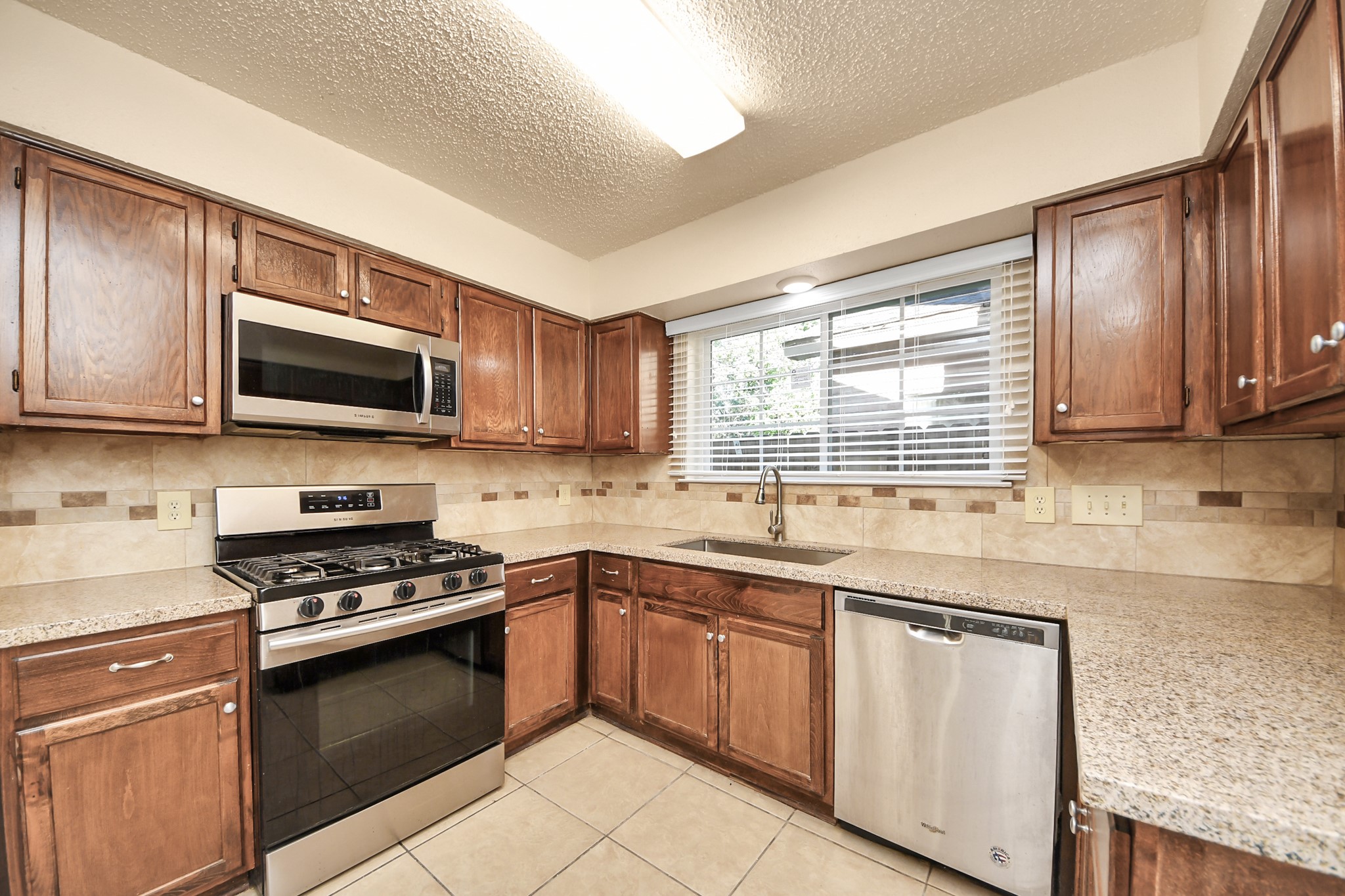 7634 Alegria Drive Property Photo 18