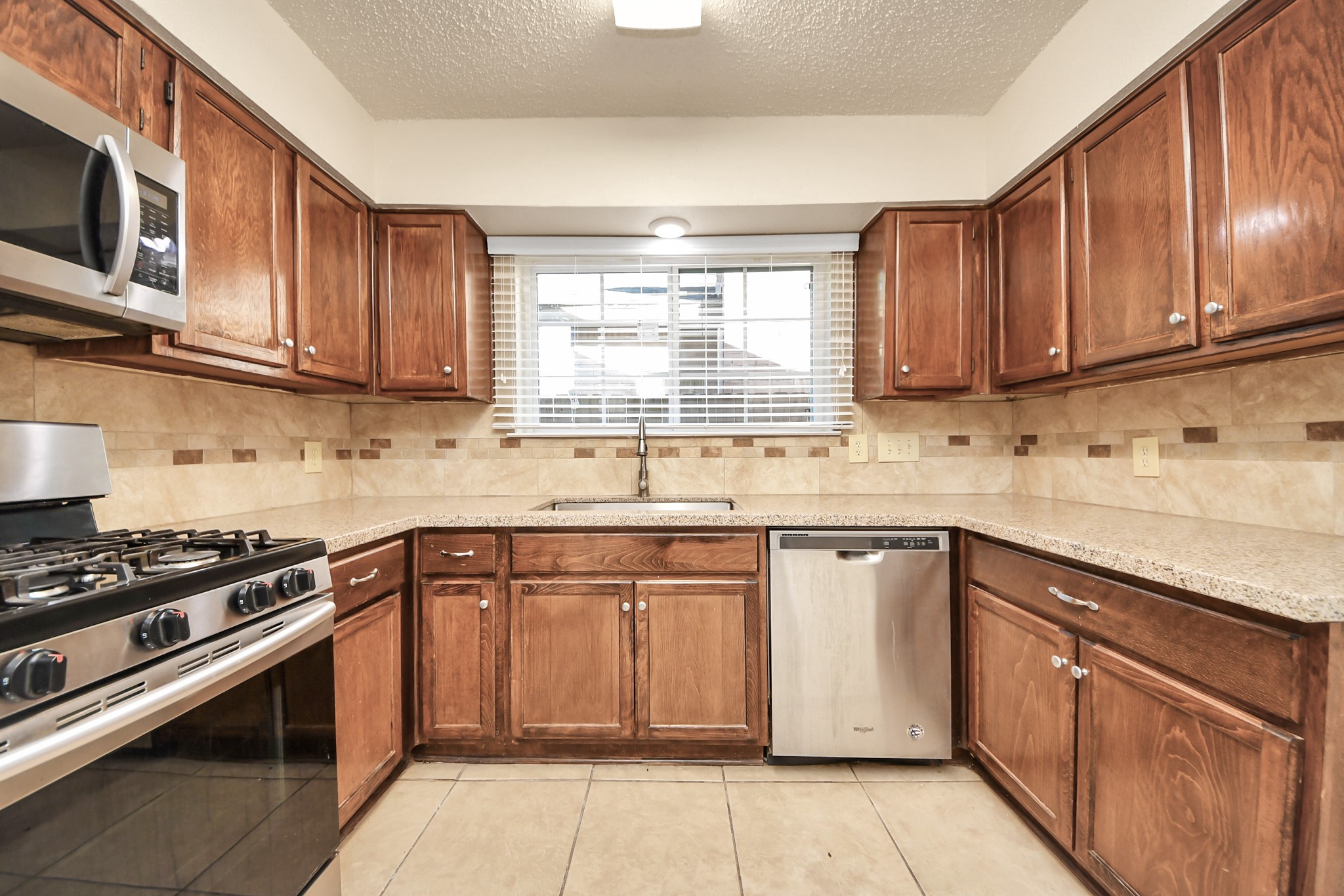 7634 Alegria Drive Property Photo 19
