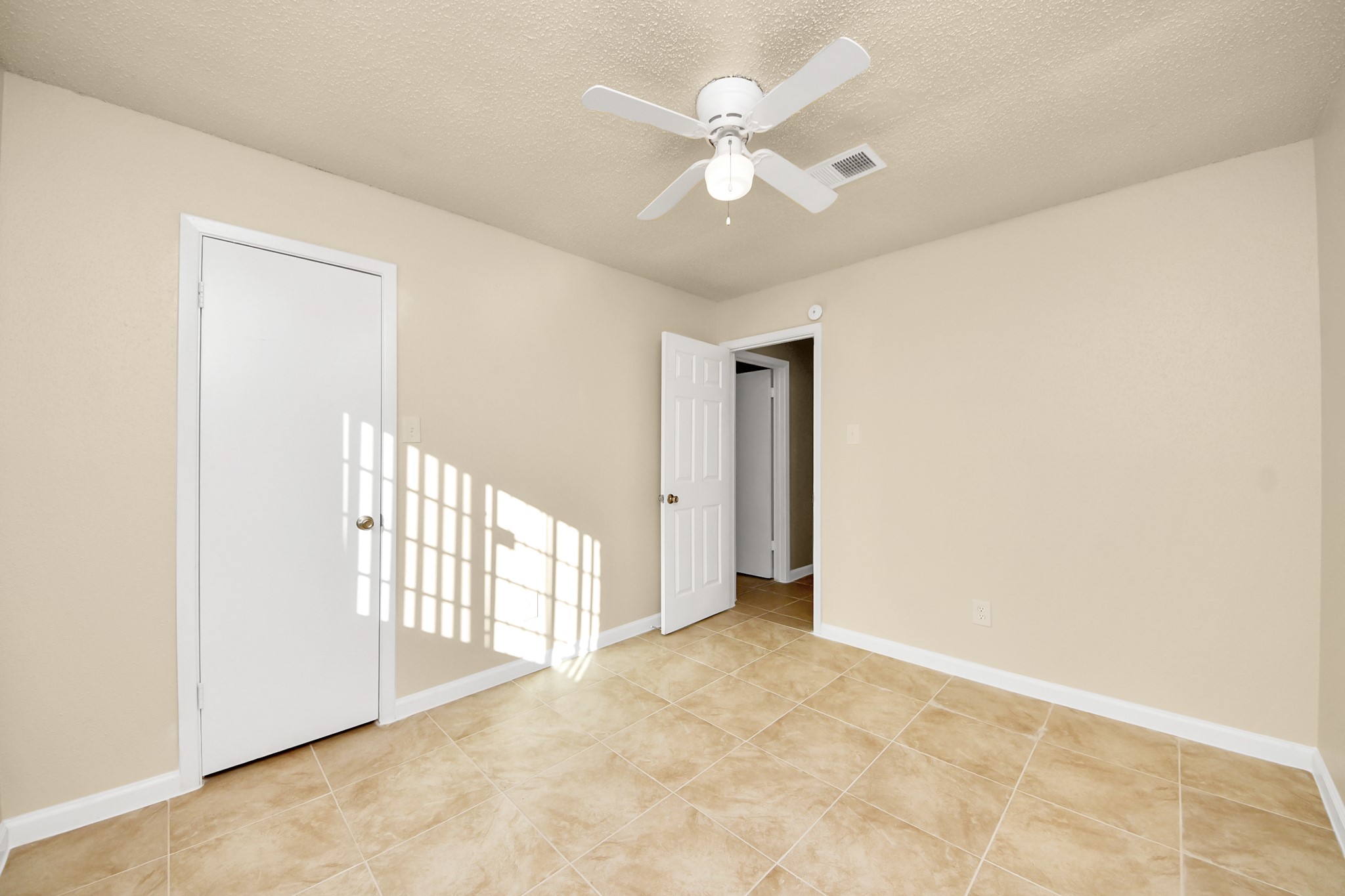7634 Alegria Drive Property Photo 26