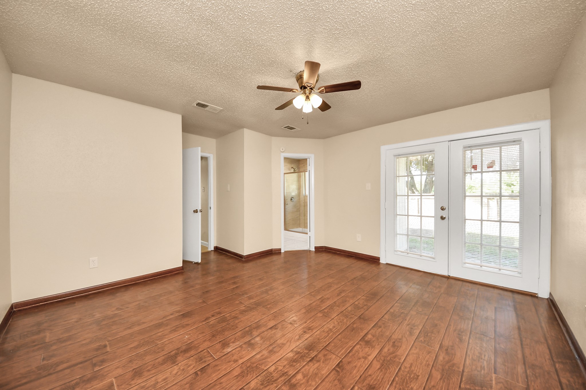 7634 Alegria Drive Property Photo 29