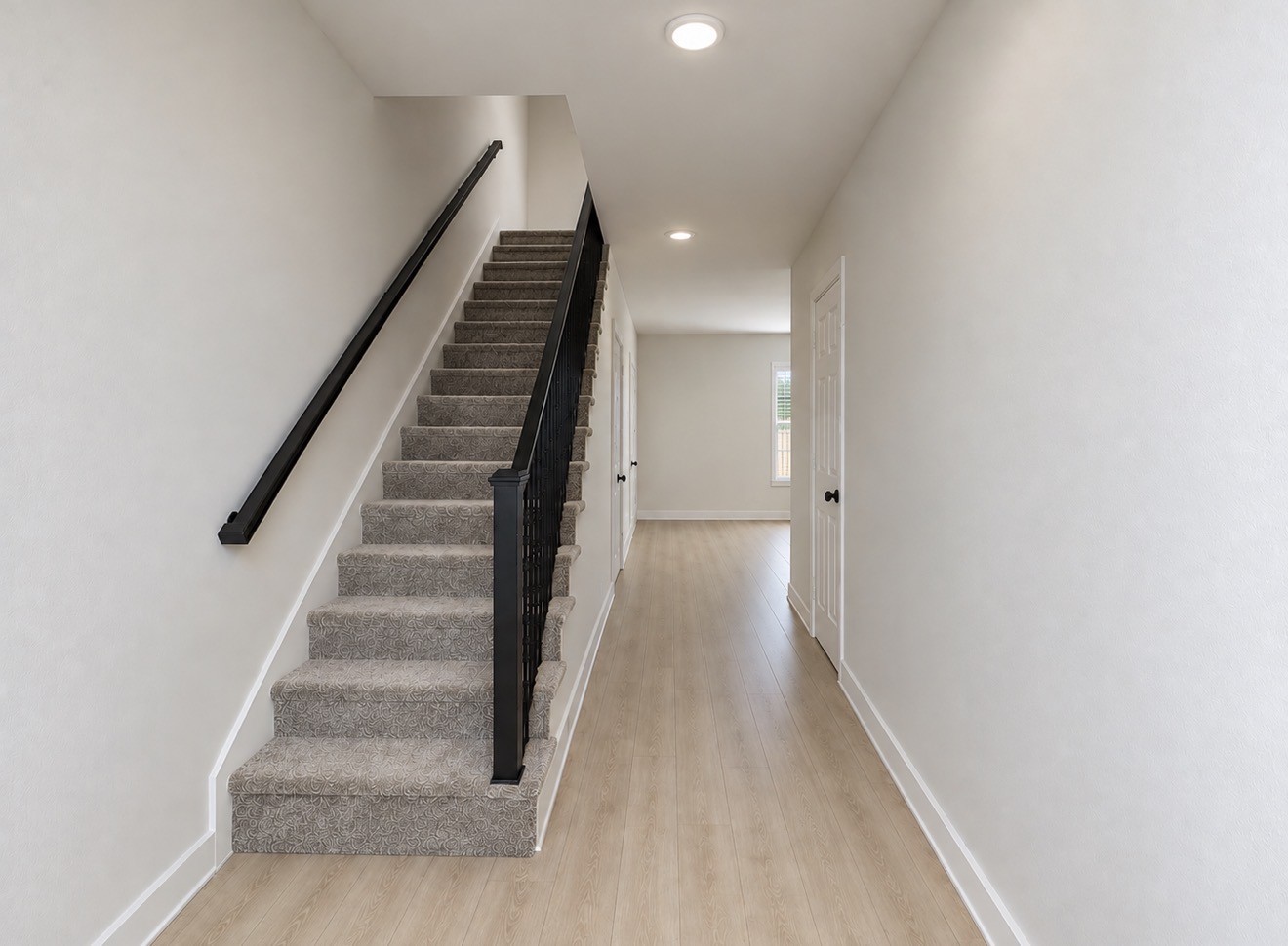 305 E Defee Avenue Property Photo 2