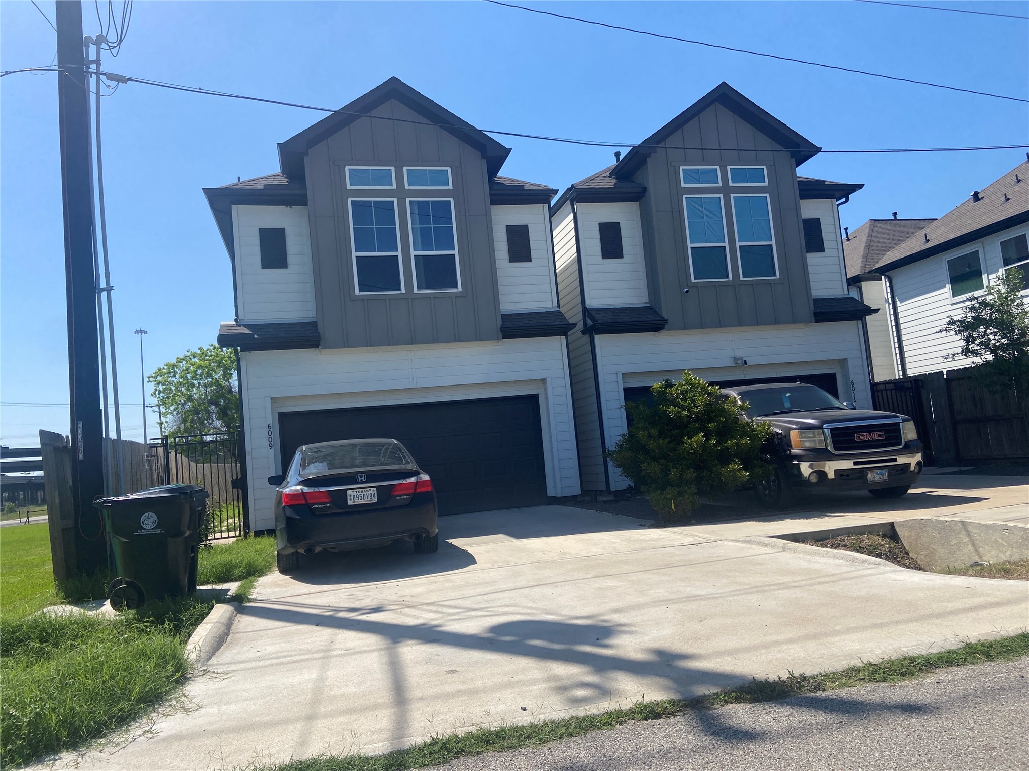 6209 Gold Street Property Photo 4