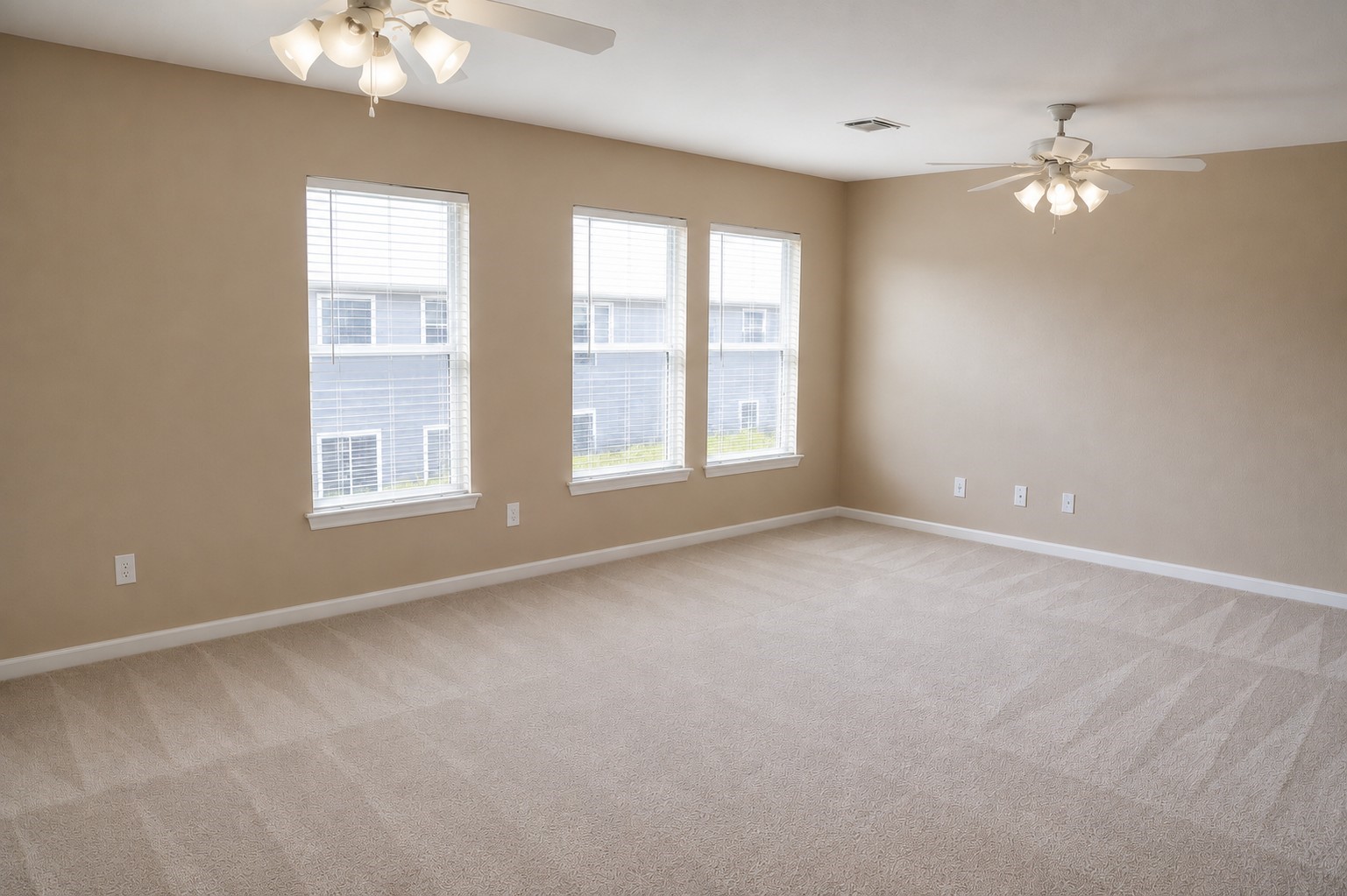 8327 Cassidy Creek Court Property Photo 9