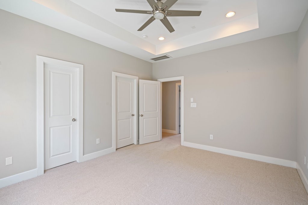 955 Saint Augustine Street Property Photo 10