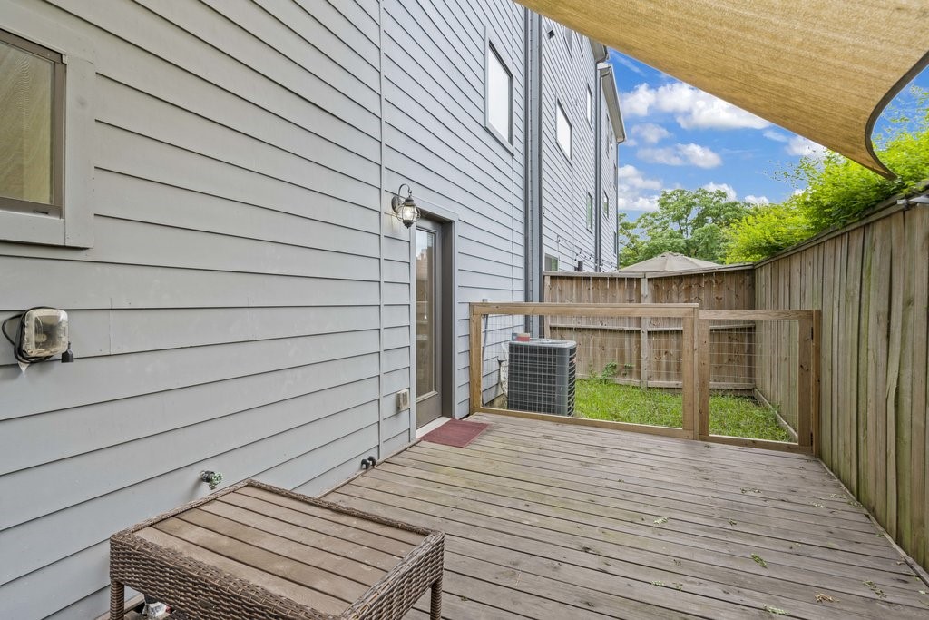 955 Saint Augustine Street Property Photo 27