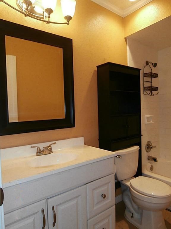 6401 Deihl 905 Property Photo 12