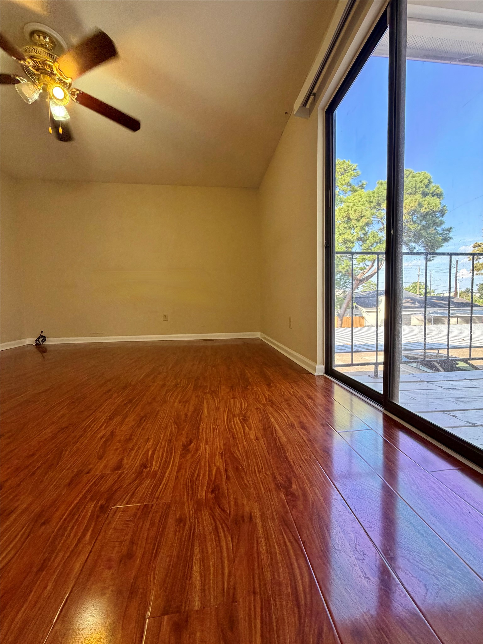 6401 Deihl 905 Property Photo 16