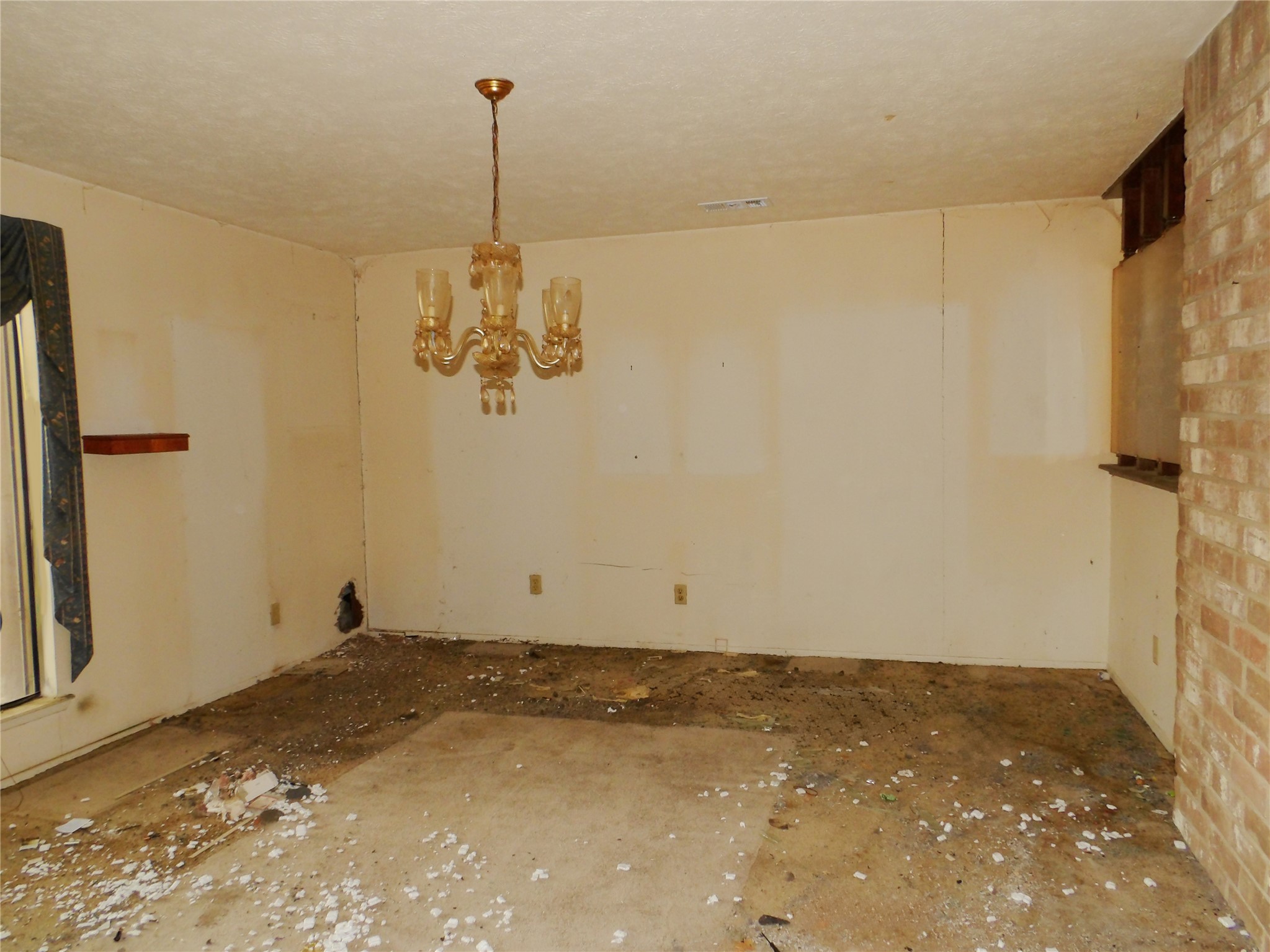 10034 Sageglow Drive Property Photo 5