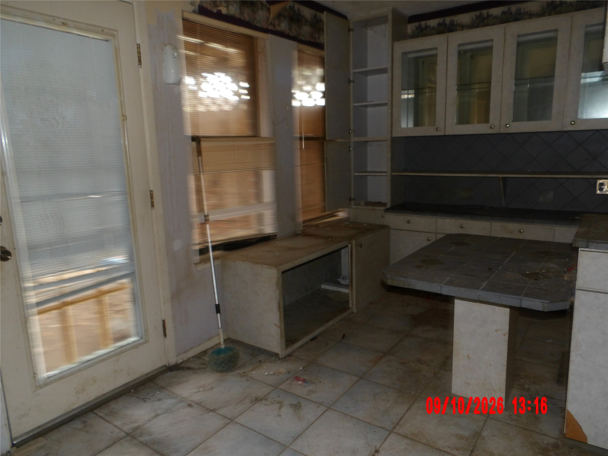 10034 Sageglow Drive Property Photo 8