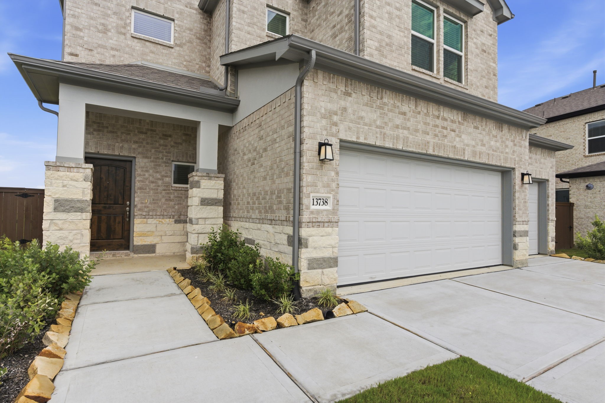 13738 Olympic River Lane Property Photo 1