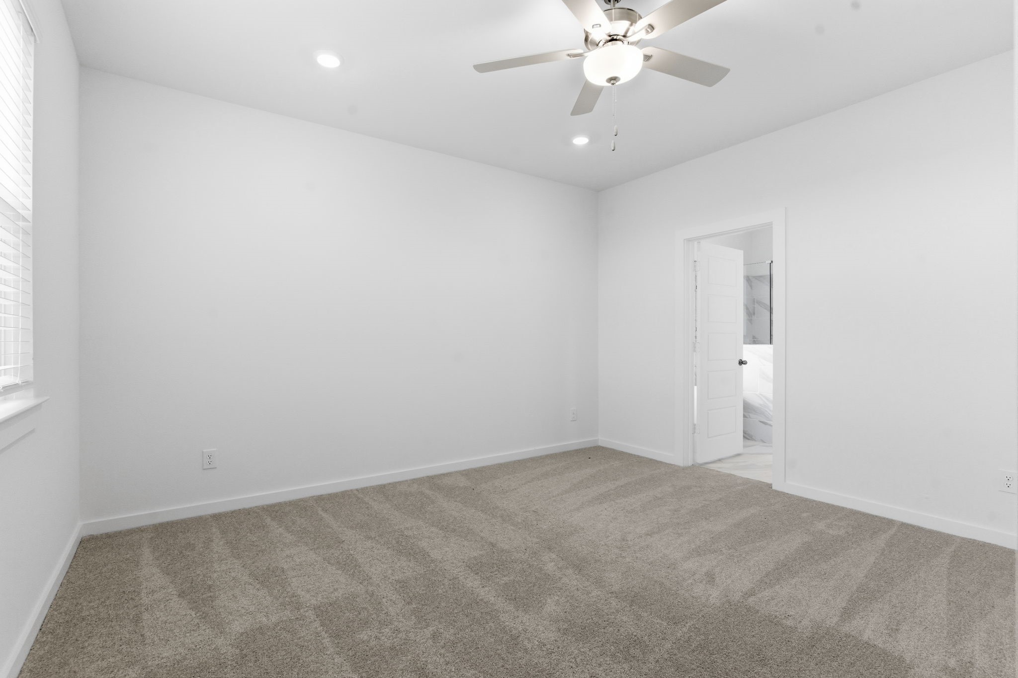 13738 Olympic River Lane Property Photo 13