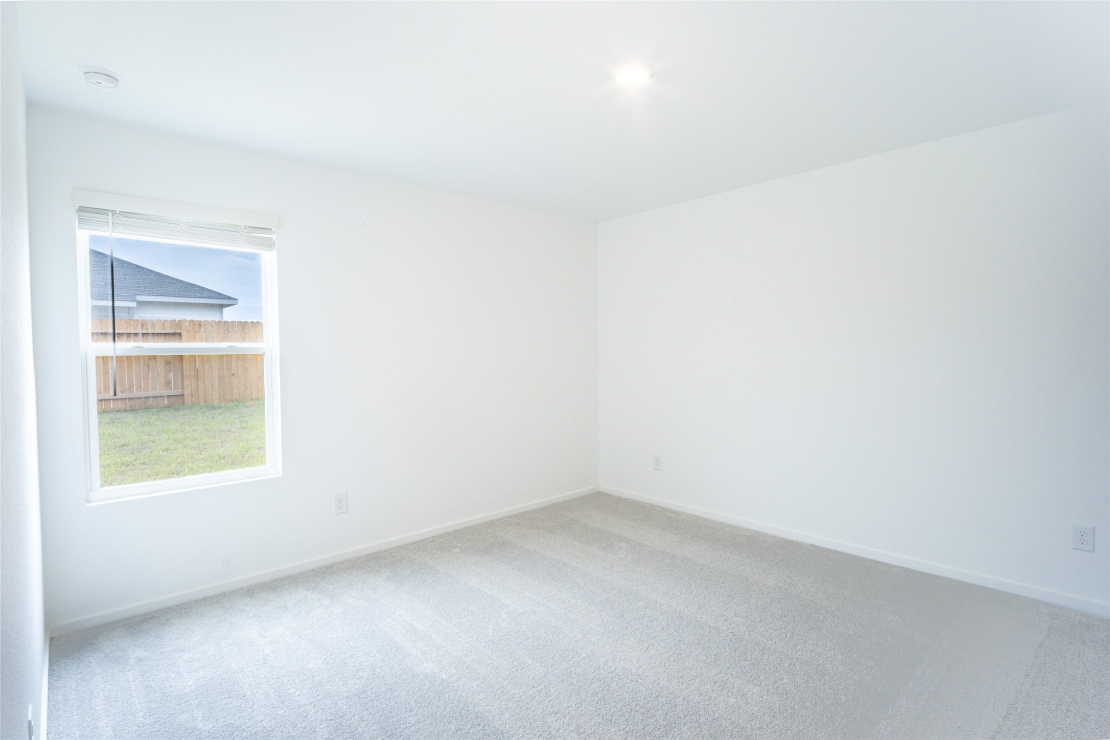 15724 Plum Brook Drive Property Photo 16