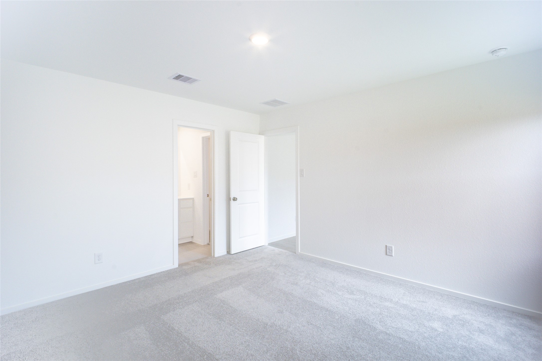 15724 Plum Brook Drive Property Photo 17