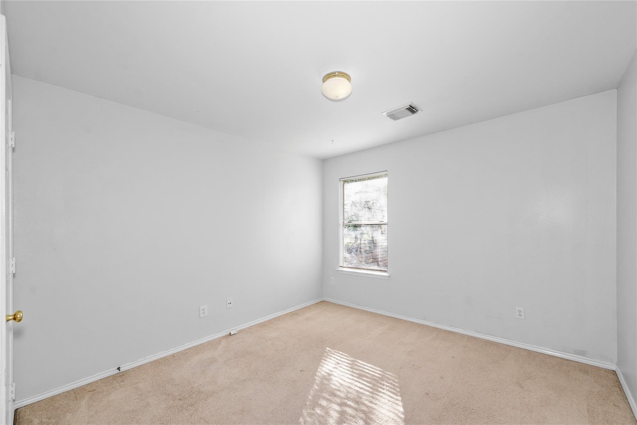 11 Yarrow Court Property Photo 17