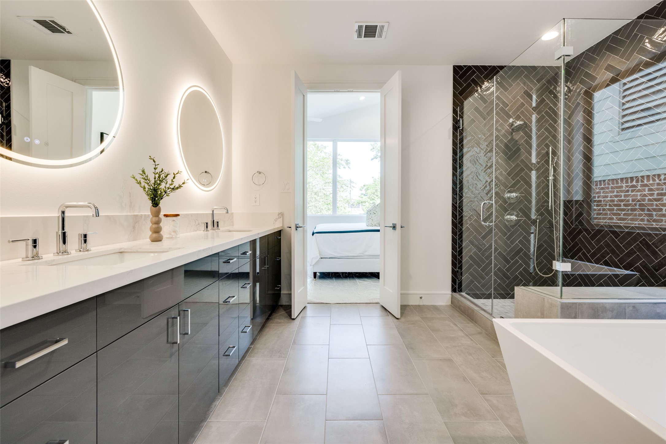 1820 Branard Street Property Photo 37