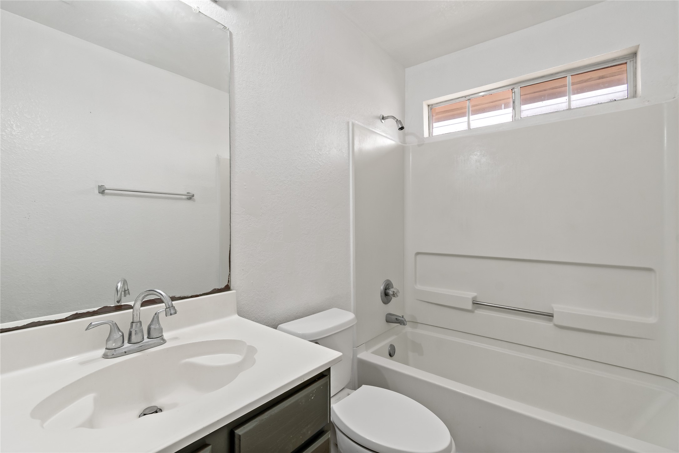 8003 Swiftwater Lane Property Photo 10