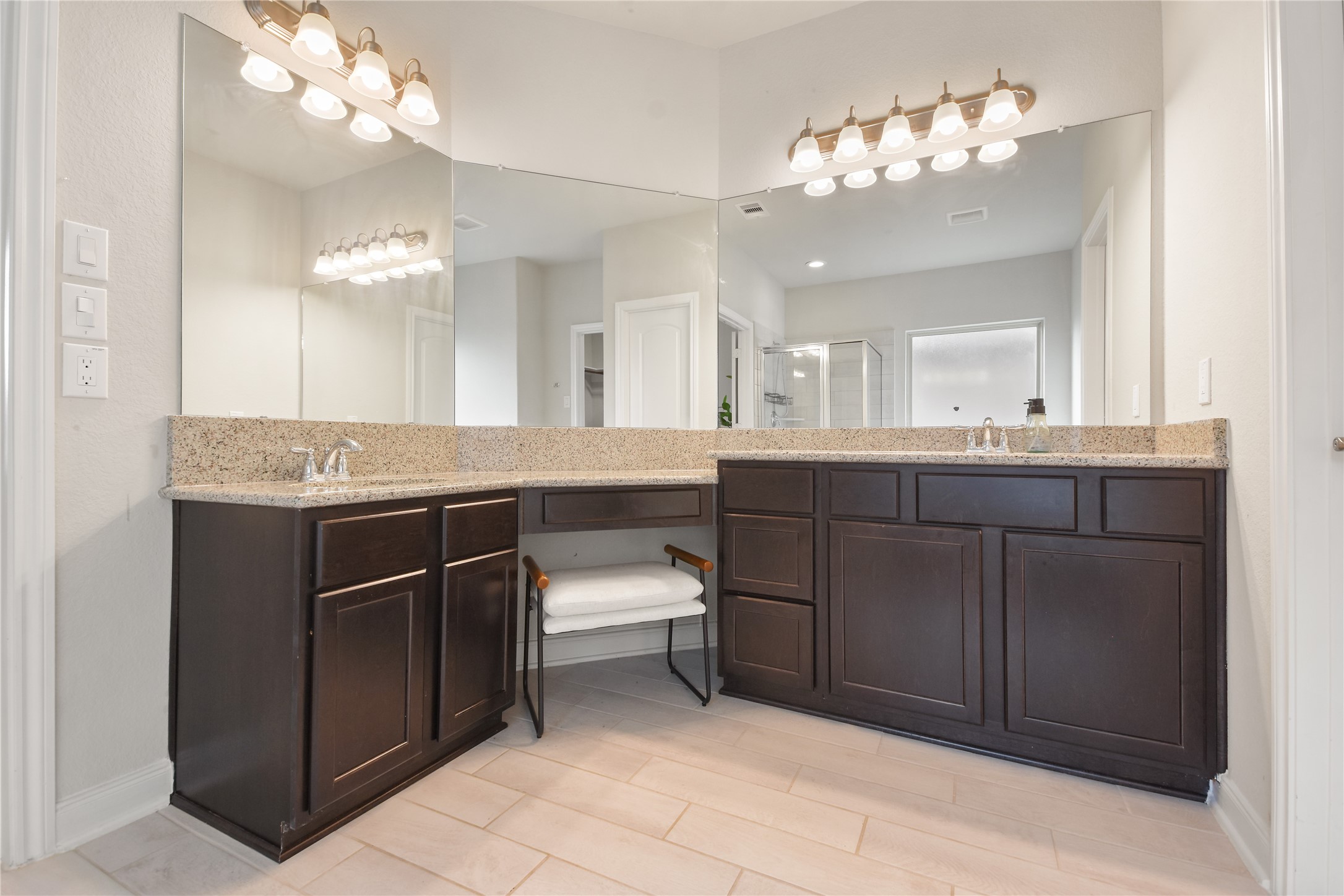 24727 Horsetooth Drive Property Photo 12