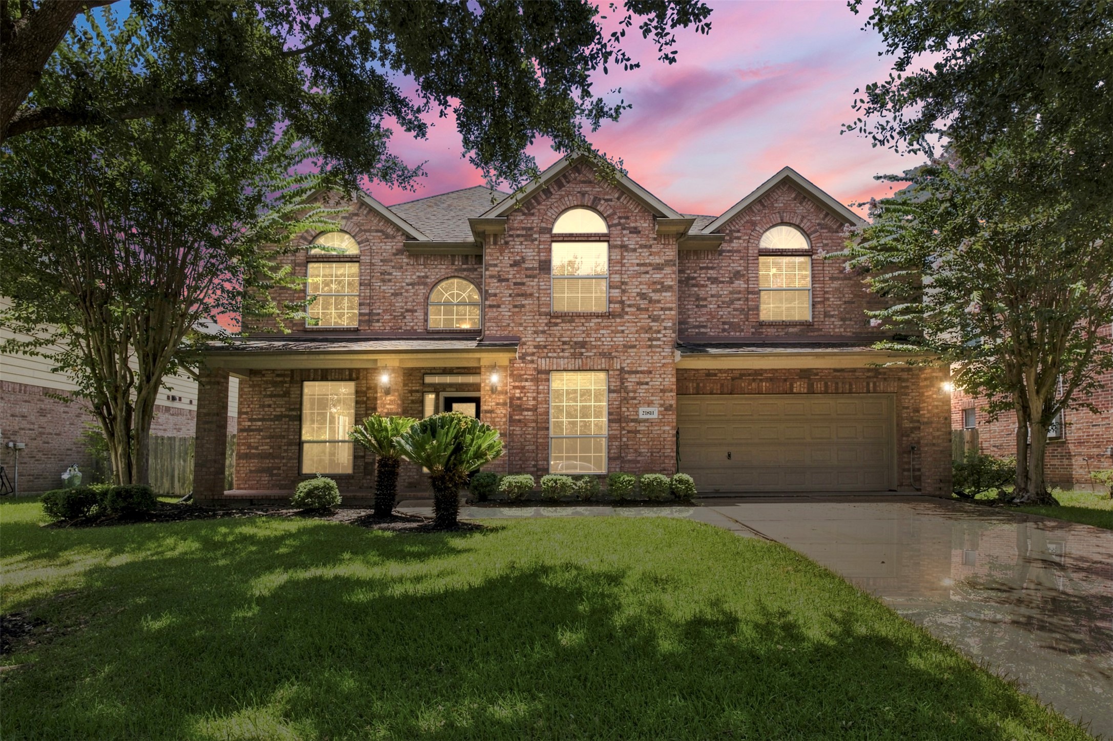 21811 Honeysuckle Grove Lane Property Photo